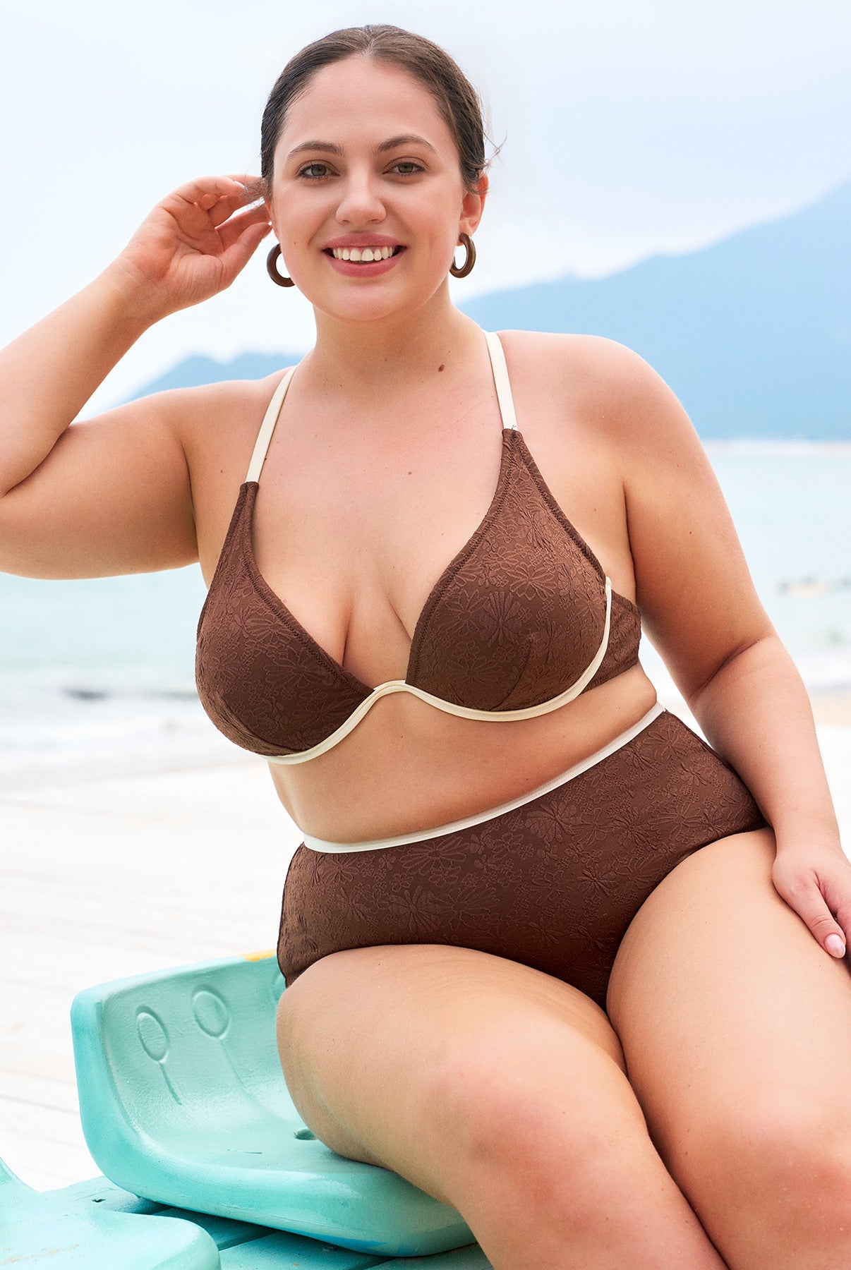 Women's Knit Polyester Bikini Top Sustainable Plus Size Bikinis - BERLOOK