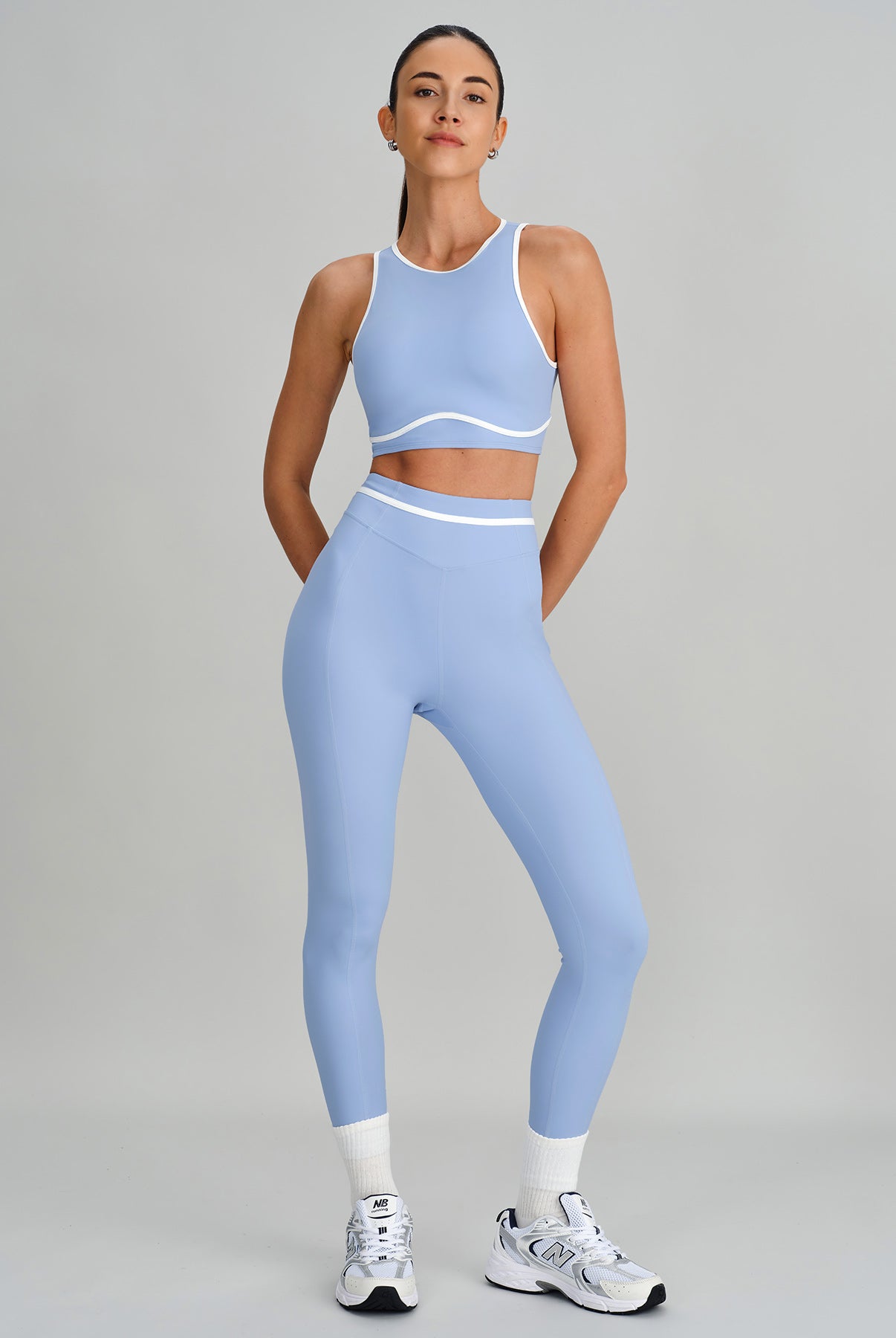 Women's Knitted Nylon Athletic Leggings Sustainable Yoga Bottoms - BERLOOK