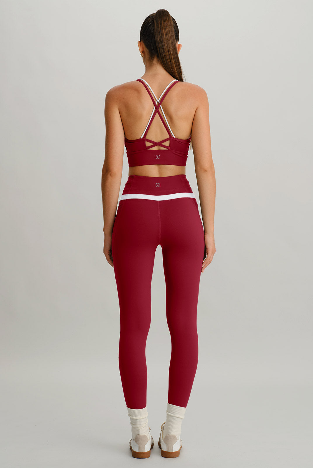 Women's Knitted Nylon Leggings Sustainable Yoga Bottoms - BERLOOK