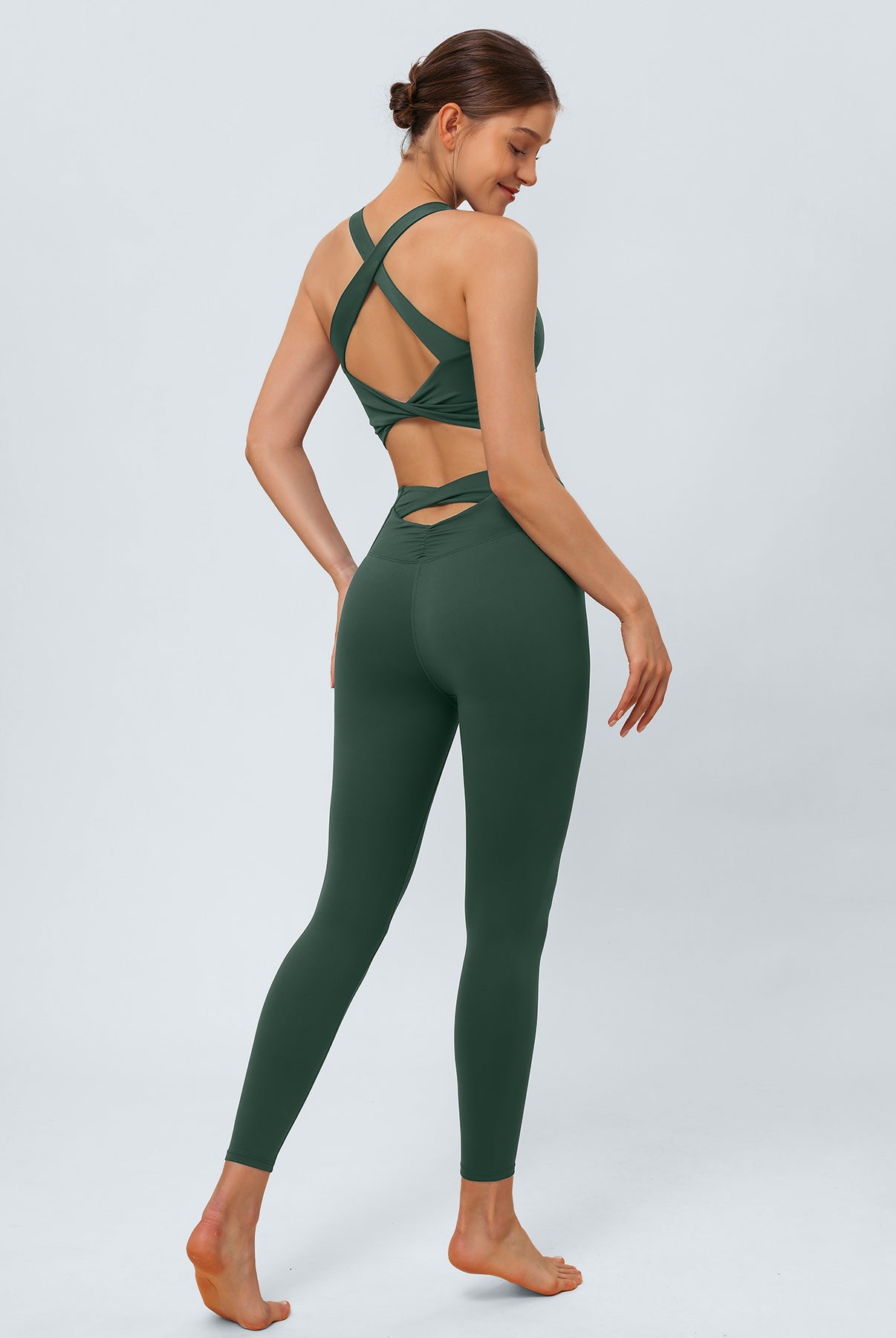 Women's Knitted Nylon Leggings Sustainable Yoga Bottoms - BERLOOK