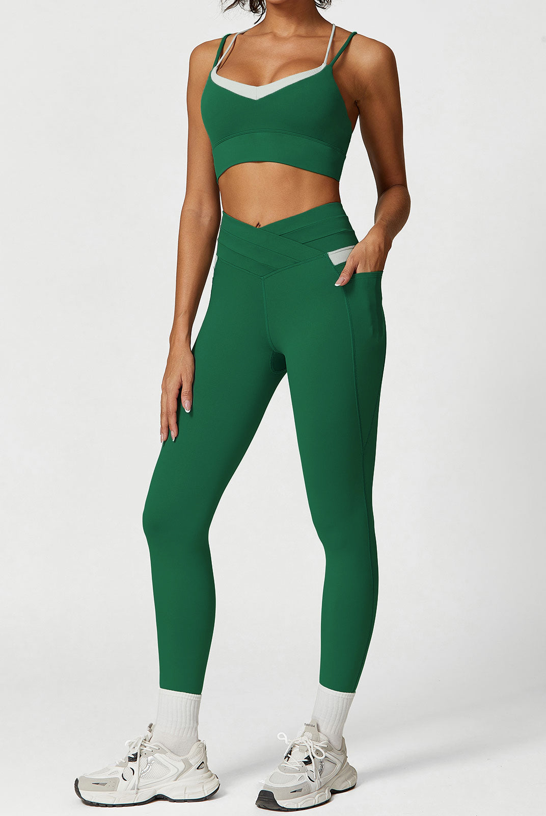 Women's Knitted Nylon Leggings Sustainable Yoga Bottoms - BERLOOK