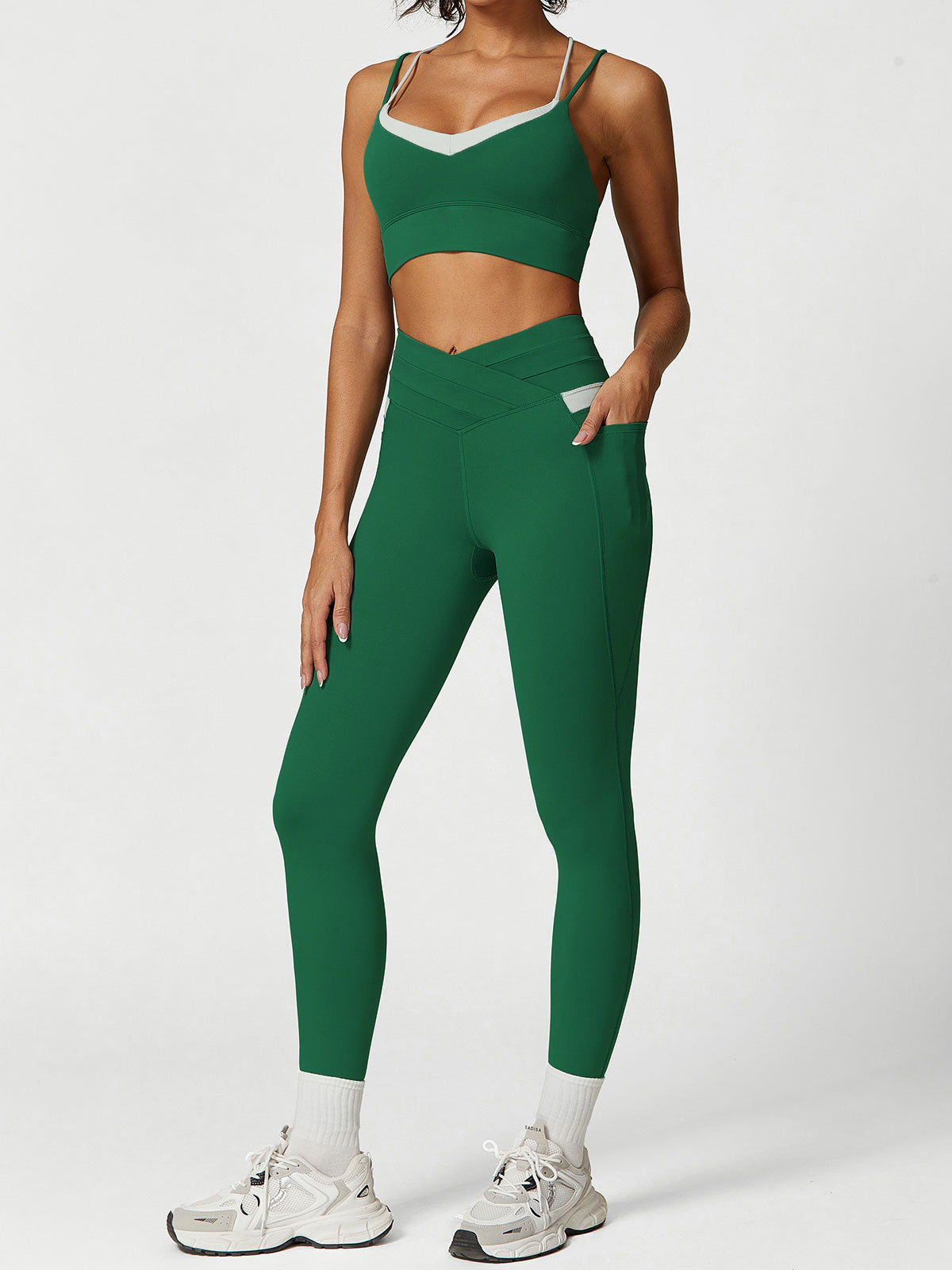 Women's Knitted Nylon Leggings Sustainable Yoga Bottoms - BERLOOK