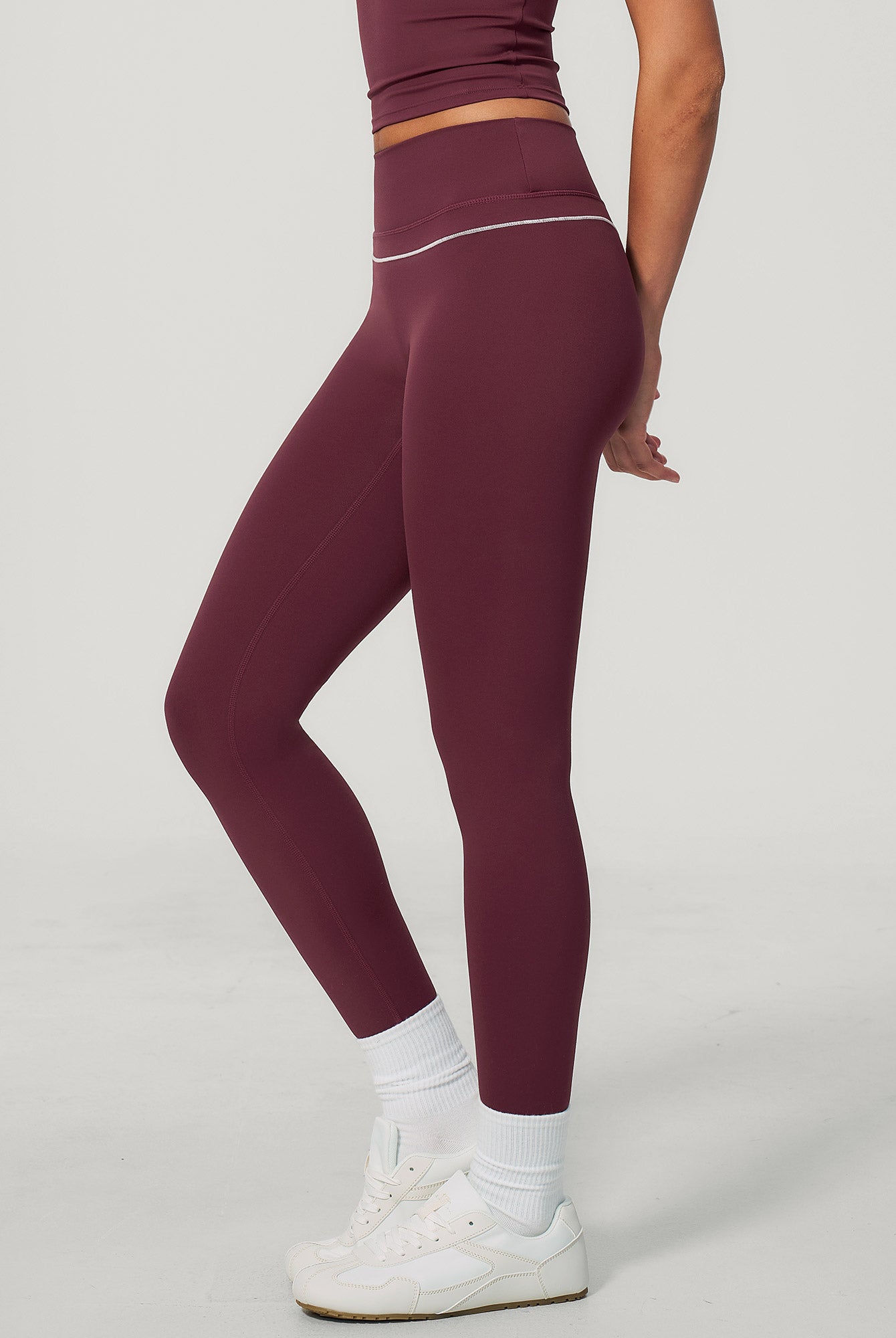 Women's Knitted Nylon Leggings Sustainable - BERLOOK - 02