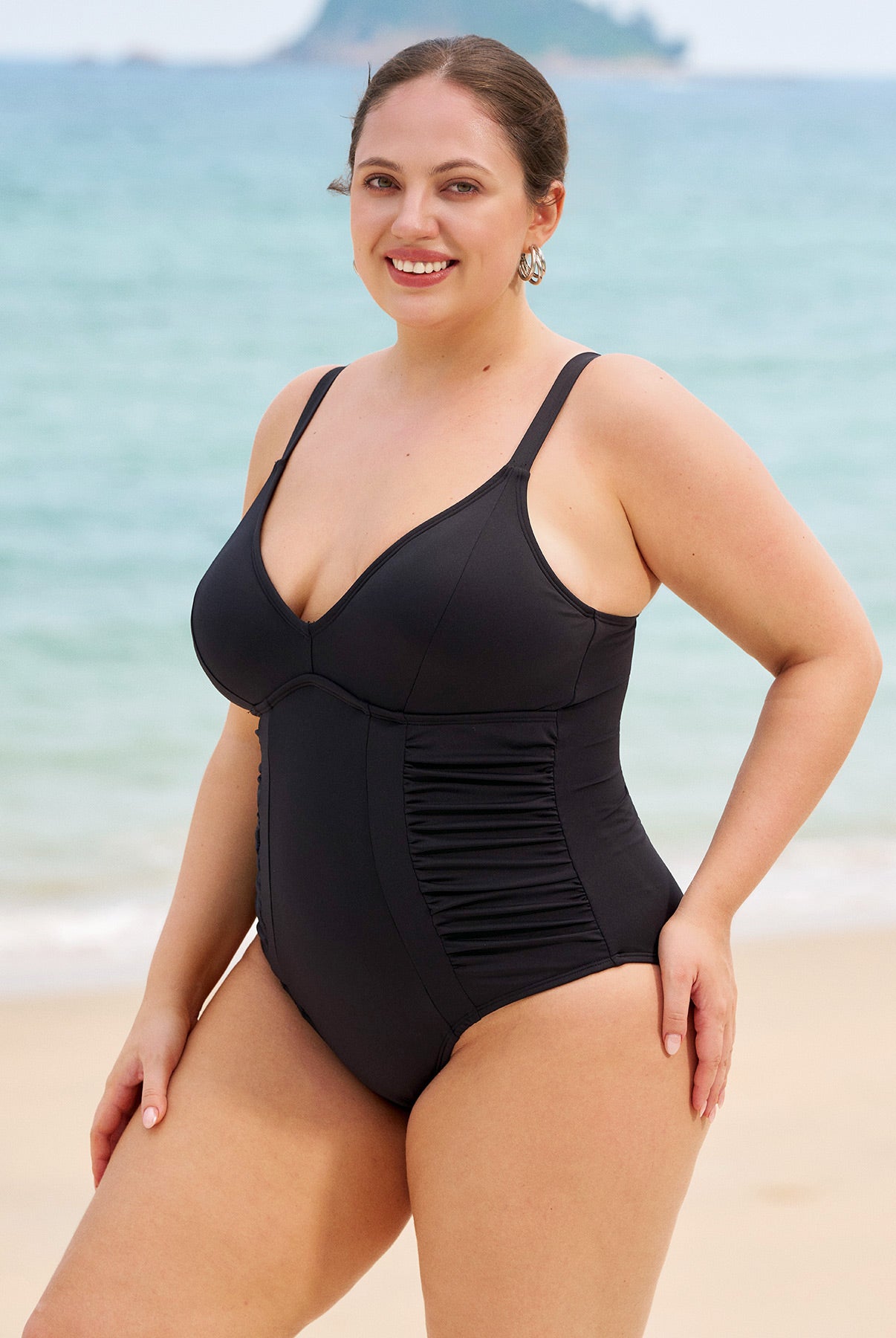 Women's Knitted Nylon One-Piece Swimsuit Sustainable Plus Size One-Pieces - BERLOOK
