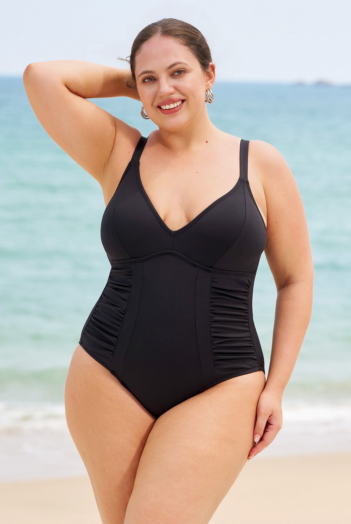 Women's Knitted Nylon One-Piece Swimsuit Sustainable Plus Size One-Pieces - BERLOOK