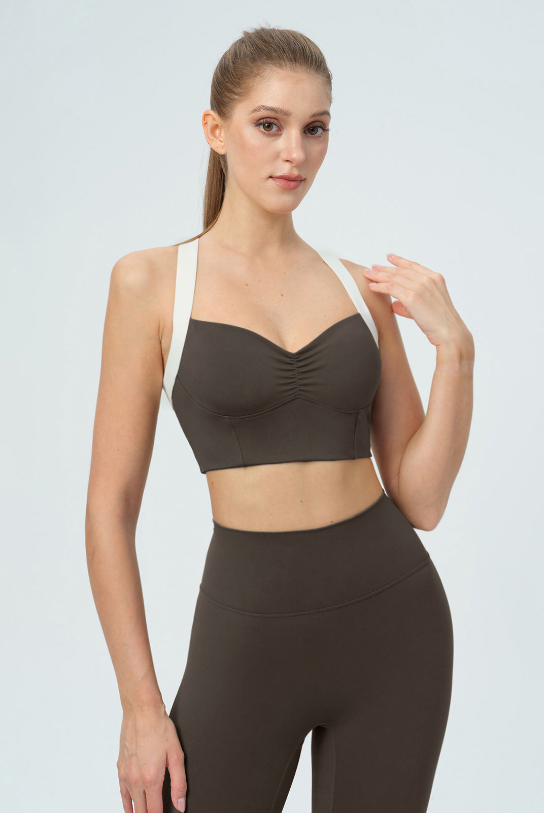 Women's Knitted Nylon Sports Bra Sustainable Yoga Tops - BERLOOK