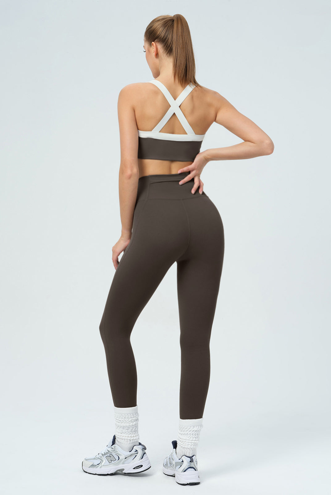 Women's Knitted Nylon Sports Bra Sustainable Yoga Tops - BERLOOK