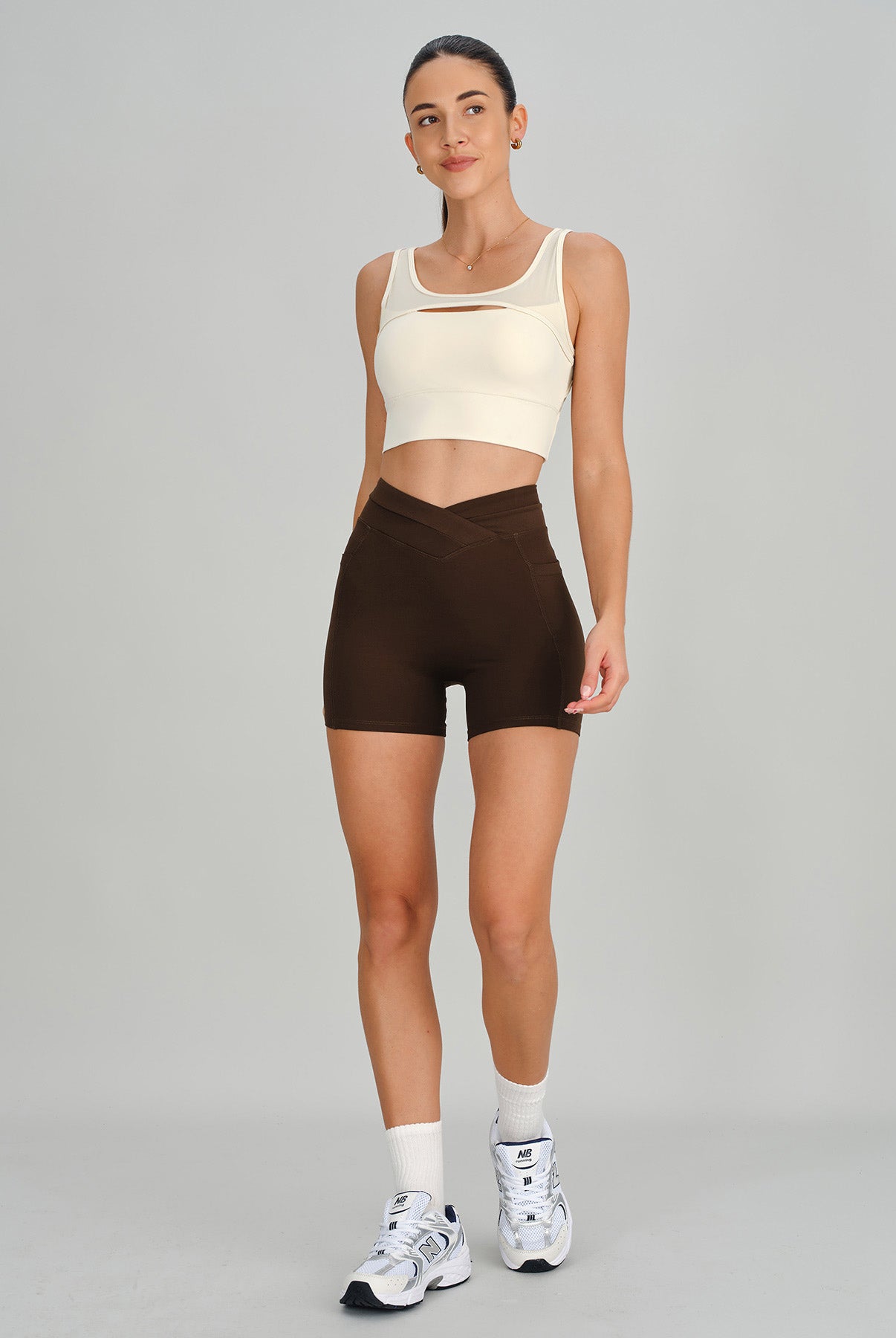 Women's Knitted Nylon Sports Bra Sustainable Yoga Tops - BERLOOK