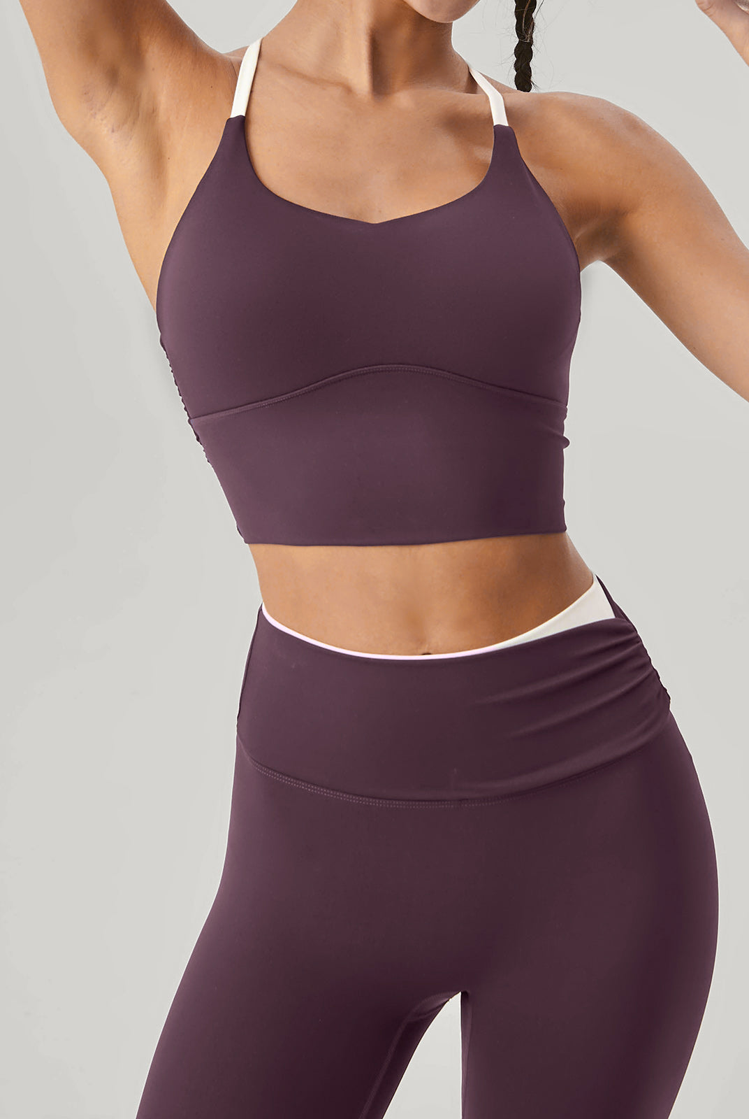 Women's Knitted Nylon Sports Bra Sustainable Yoga Tops - BERLOOK