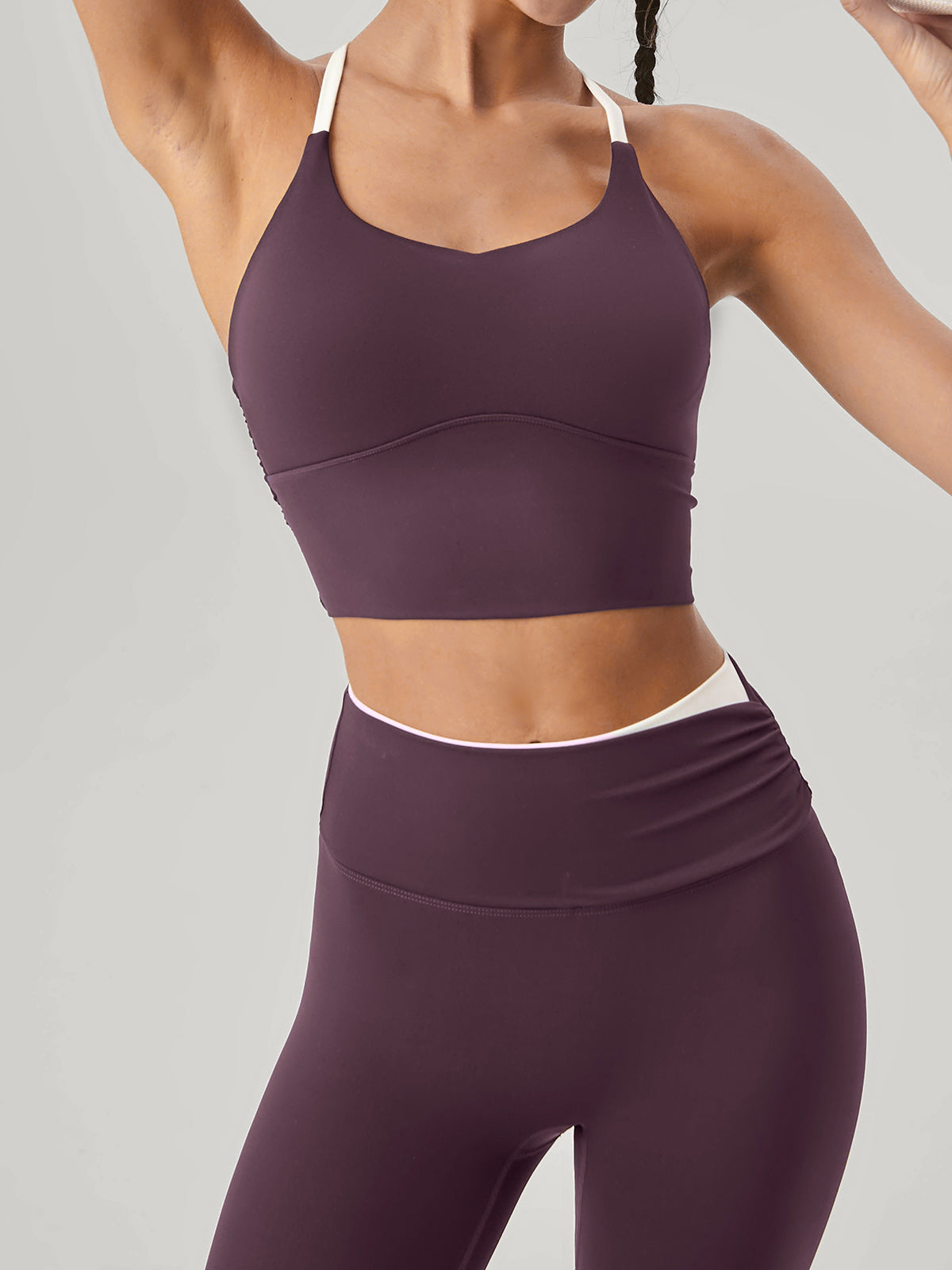 Women's Knitted Nylon Sports Bra Sustainable Yoga Tops - BERLOOK