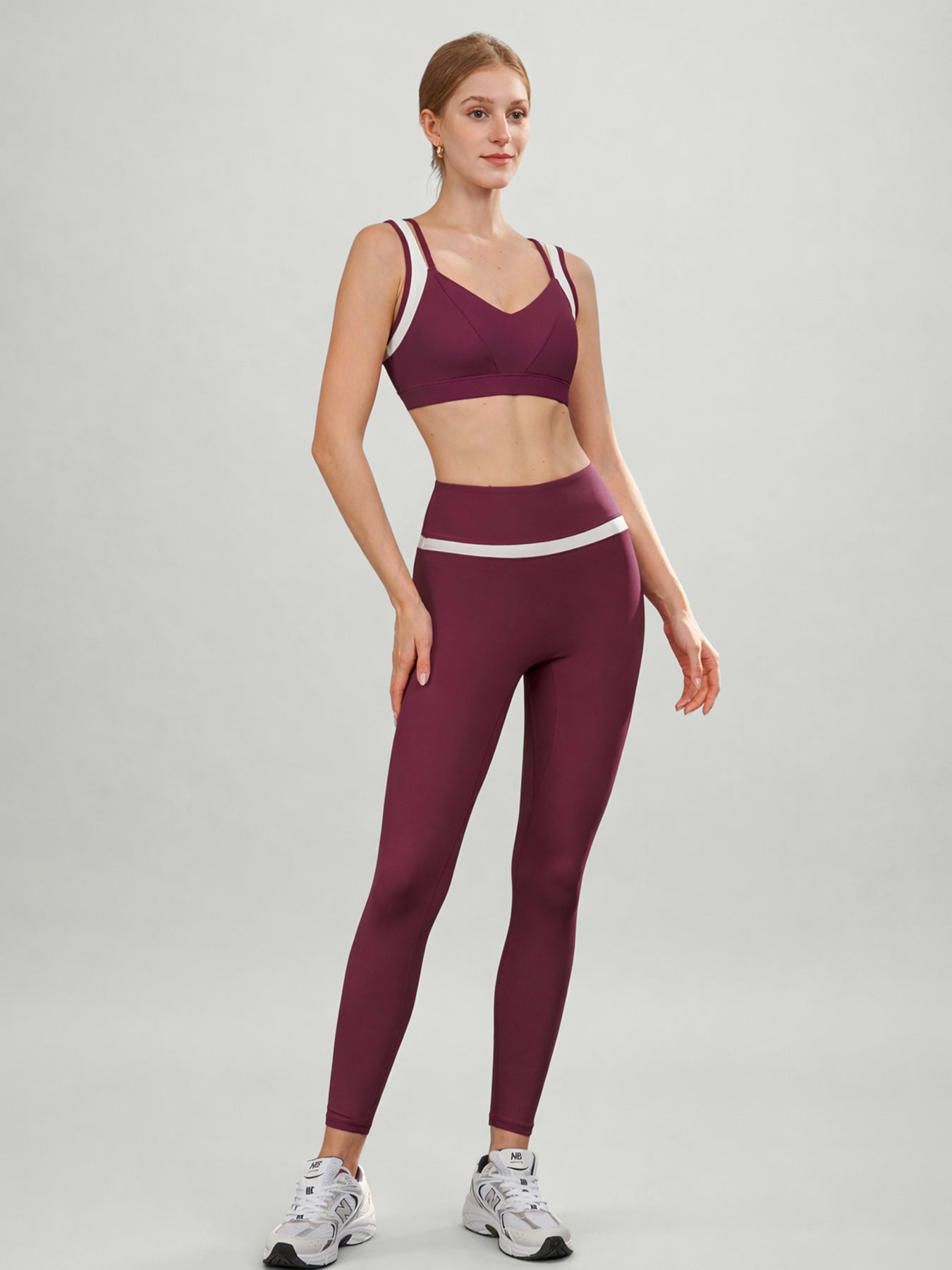 Women's Knitted Nylon Sports Bra Sustainable Yoga Tops - BERLOOK