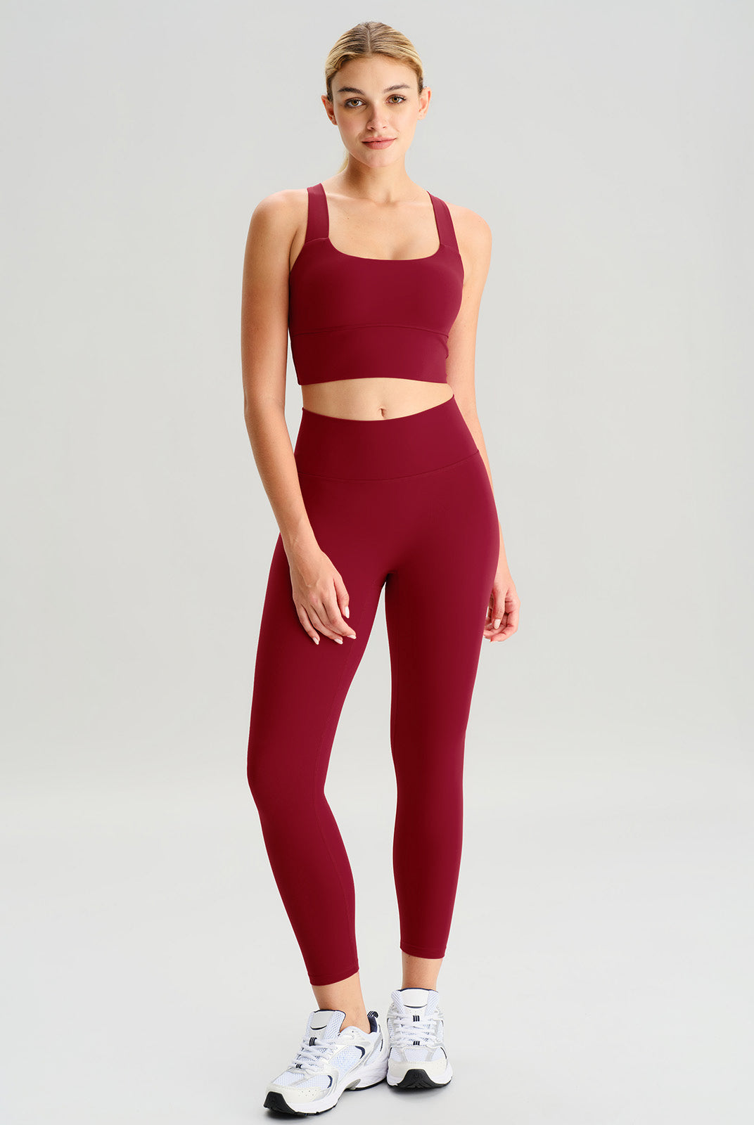 Women's Knitted Nylon Sports Bra Sustainable Yoga Tops - BERLOOK