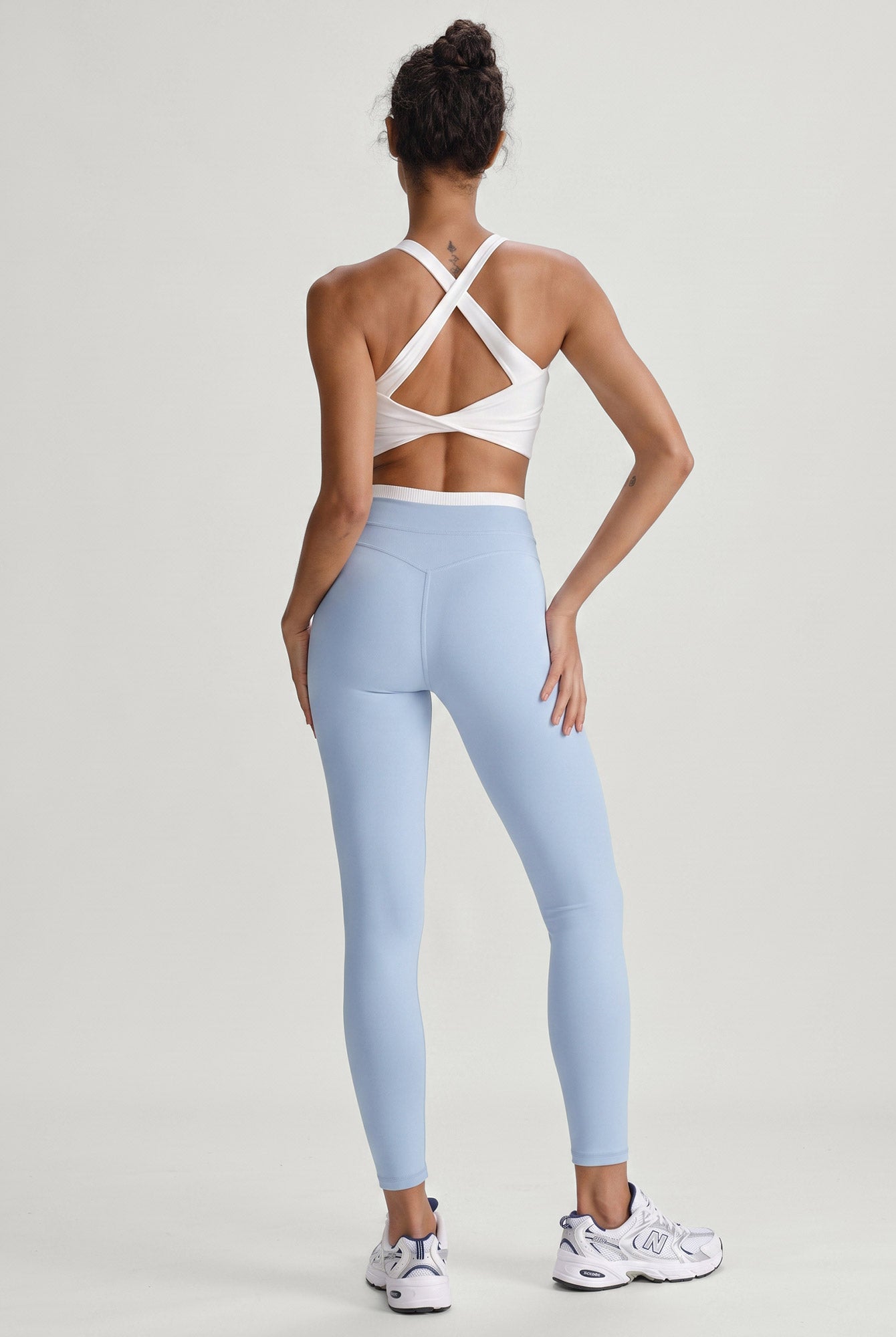 Women's Knitted Nylon Sports Bras Sustainable - BERLOOK