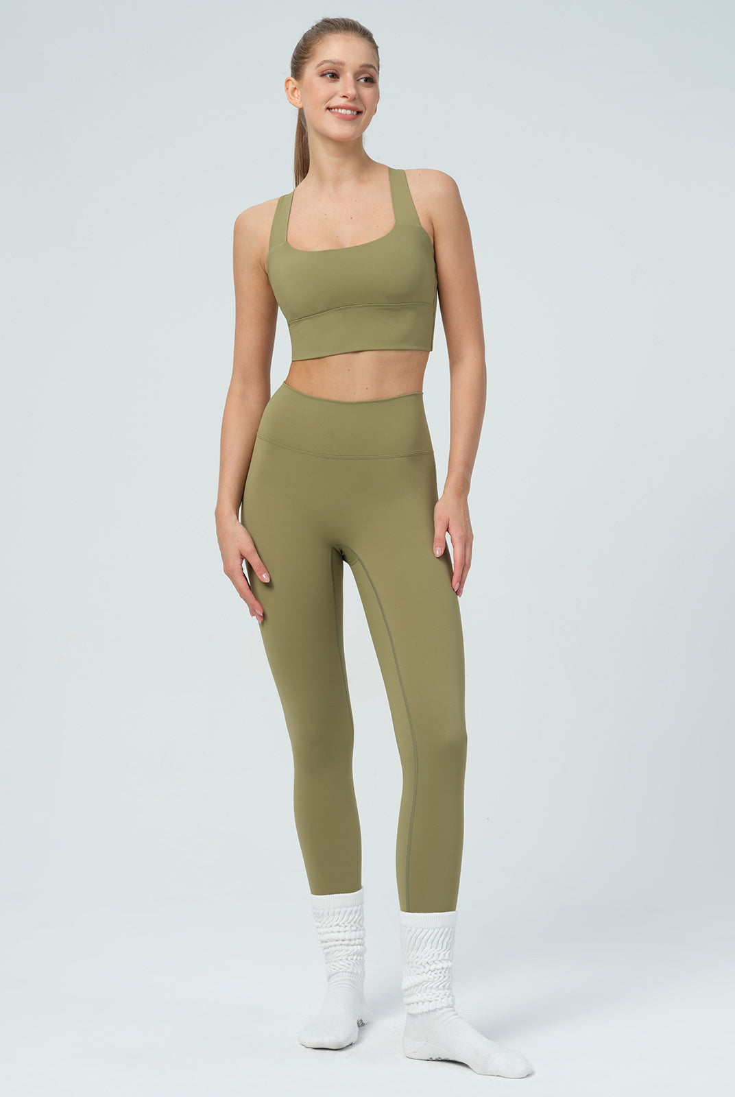 Women's Knitted Nylon Sports Bras Sustainable Yoga Tops - BERLOOK