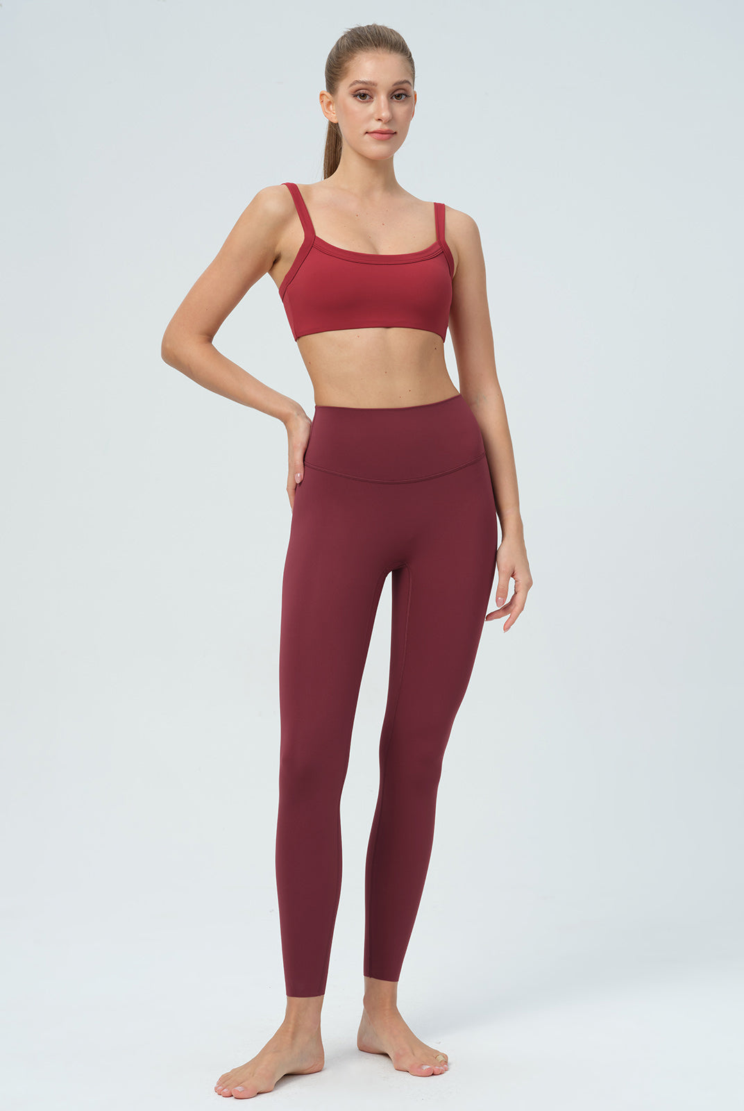 Women's Knitted Nylon Sports Bras Sustainable Yoga Tops - BERLOOK