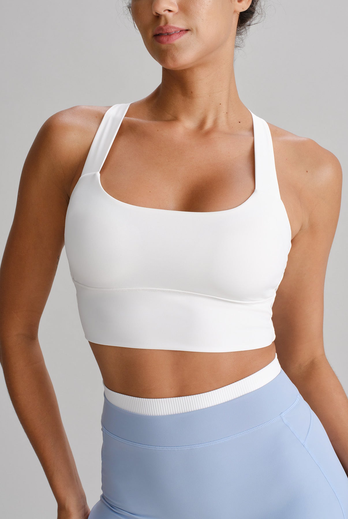 Women's Knitted Nylon Sports Bras White Sustainable Yoga Tops - BERLOOK