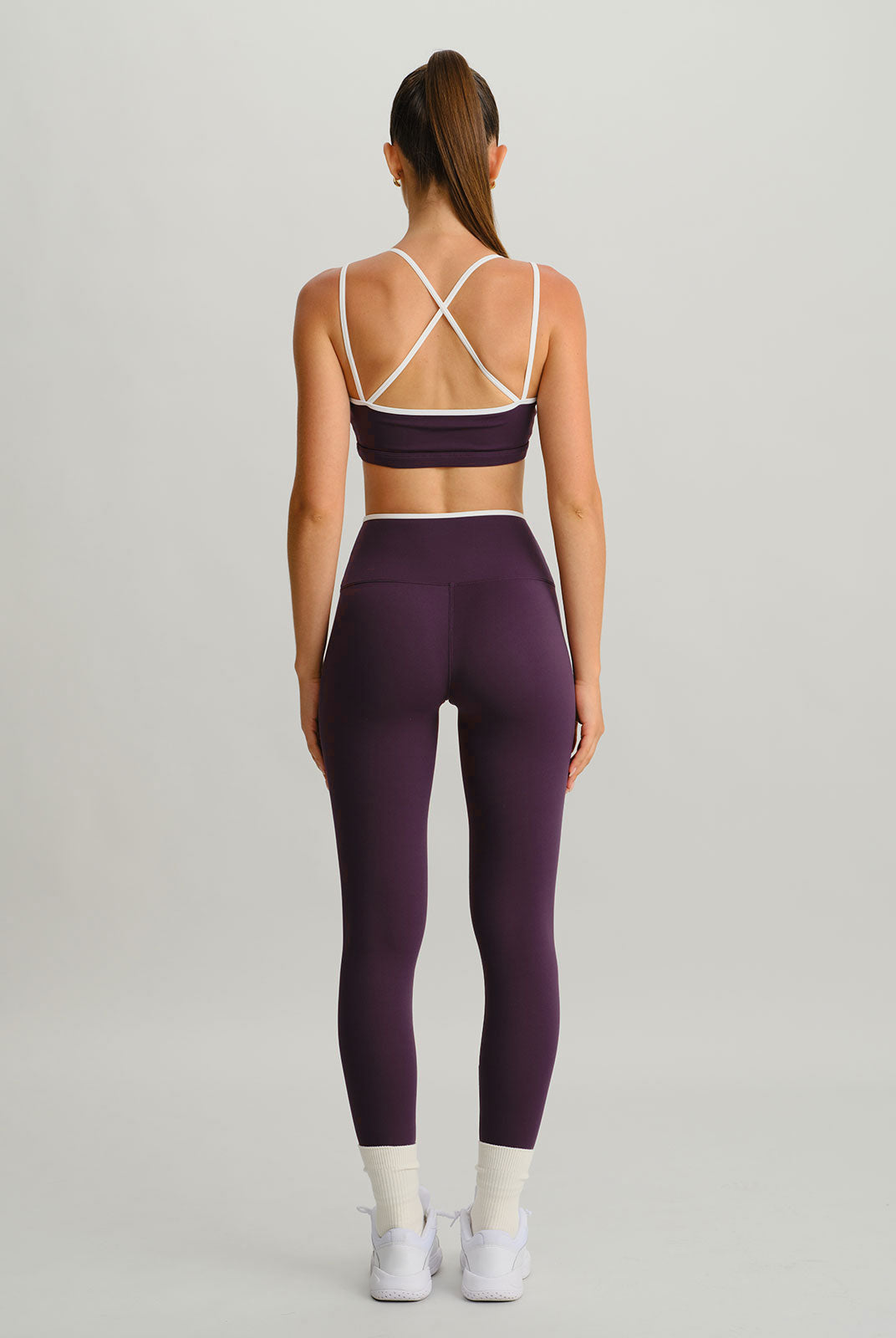 Women's Knitted Nylon Sports Leggings Sustainable Yoga Bottoms - BERLOOK