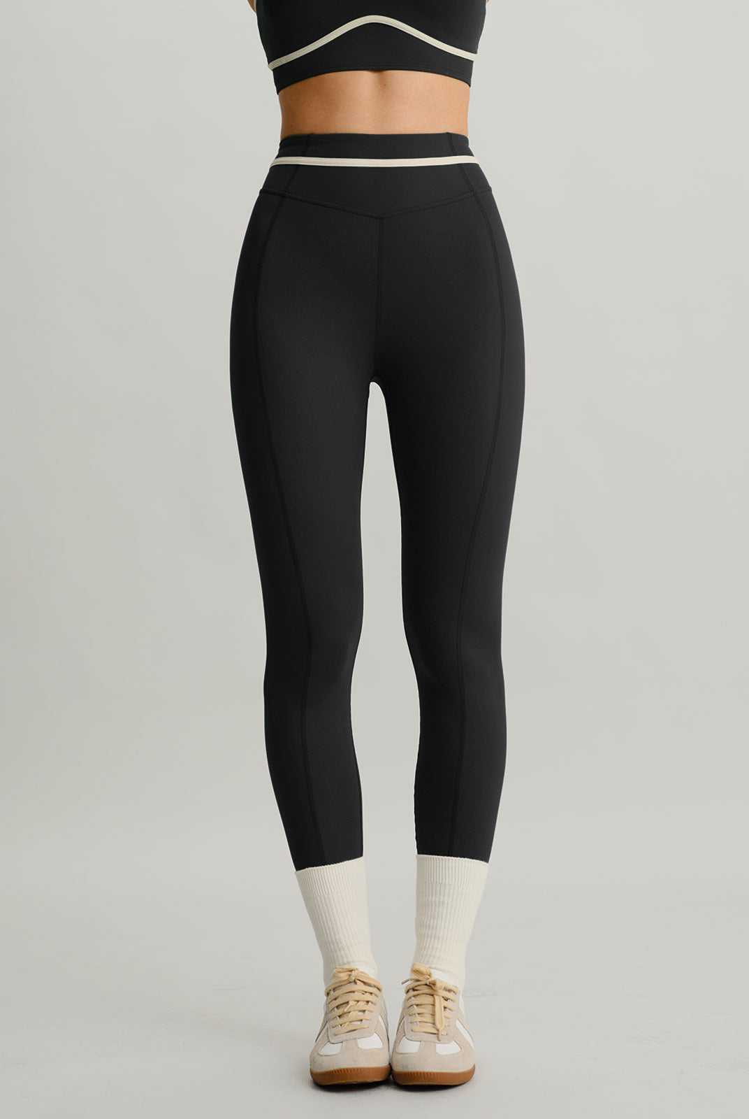 Women's Knitted Nylon Sports Leggings Sustainable Yoga Bottoms - BERLOOK