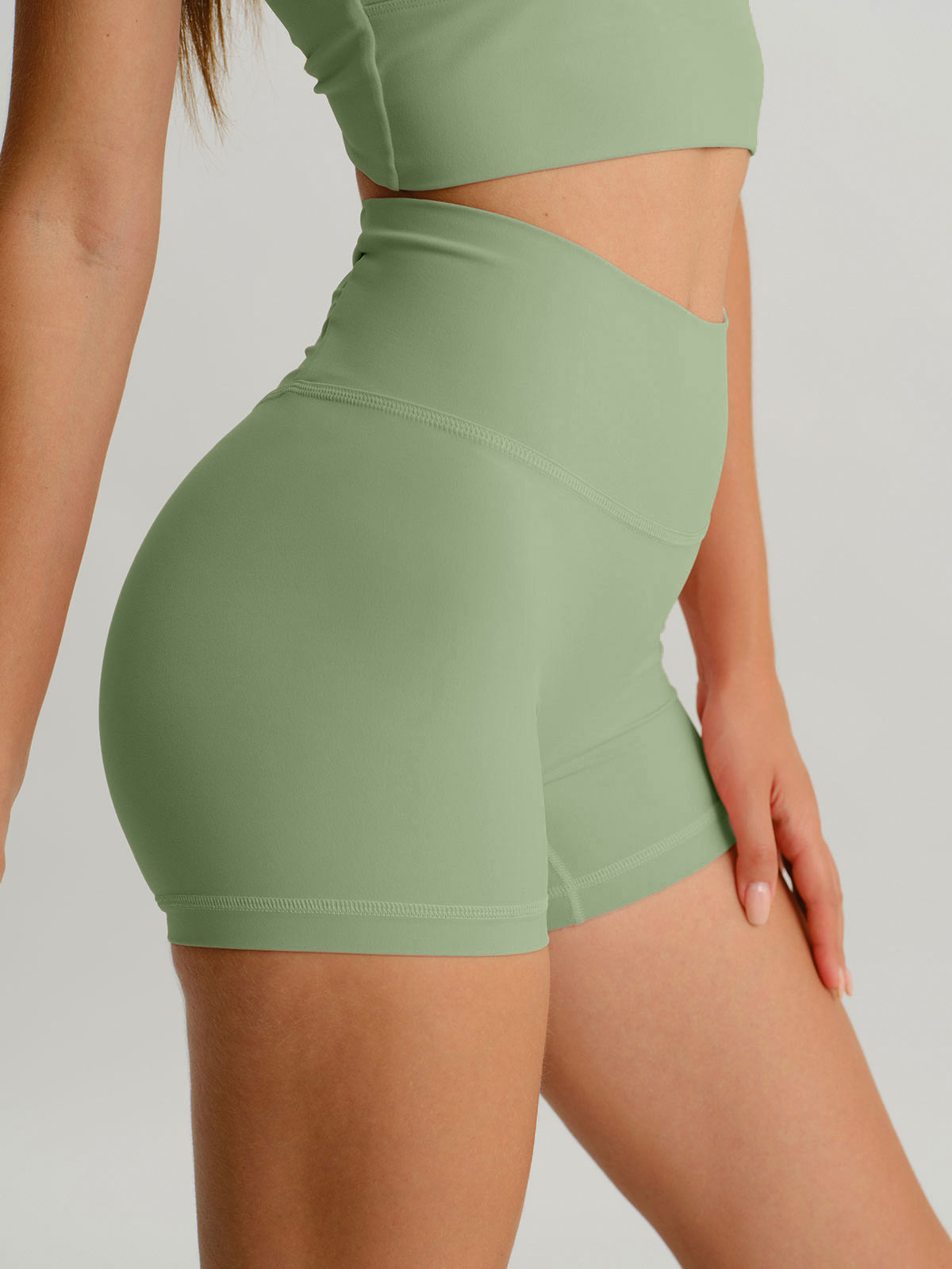 Women's Knitted Nylon Sports Shorts Sustainable Yoga Bottoms - BERLOOK