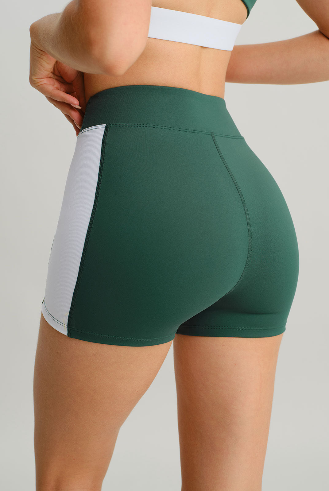 Women's Knitted Nylon Sports Shorts Sustainable Yoga Bottoms - BERLOOK