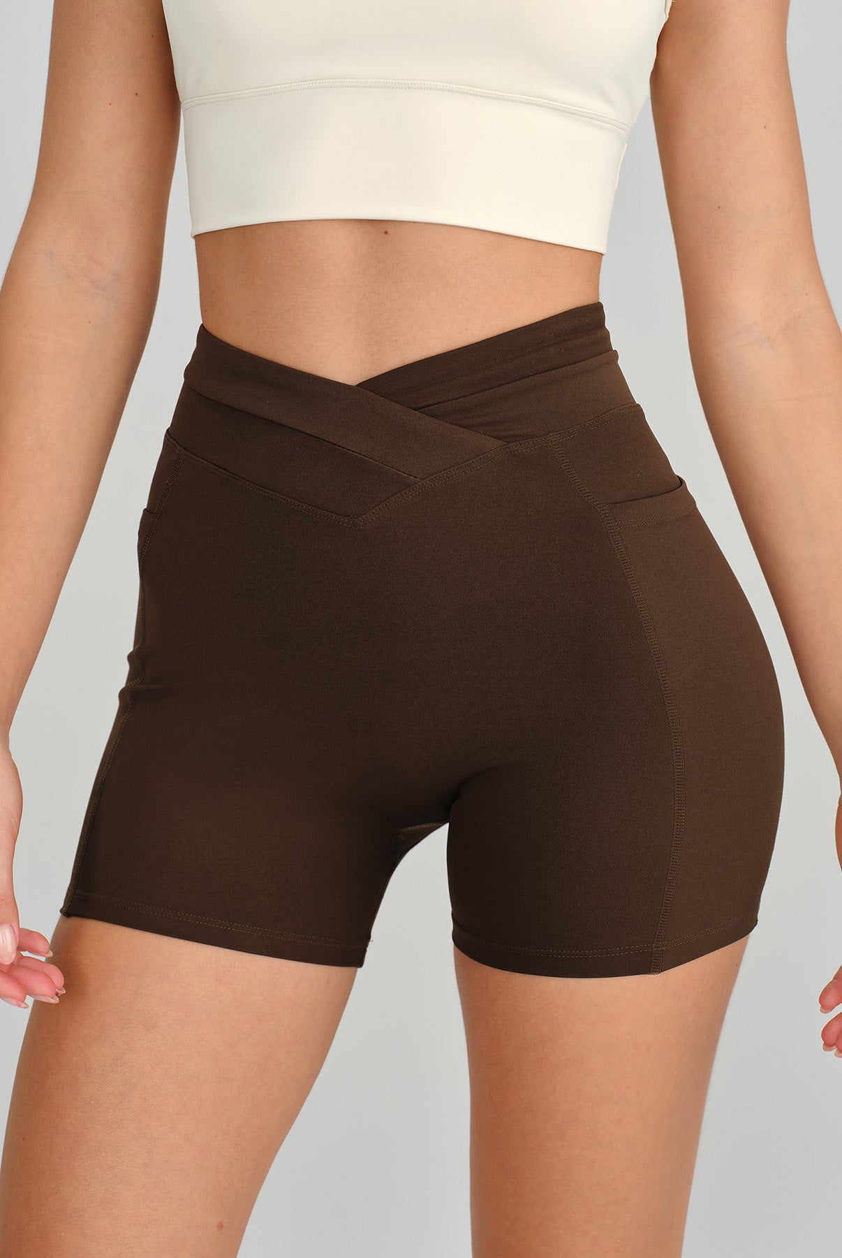 Women's Knitted Nylon Sports Shorts Sustainable Yoga Bottoms - BERLOOK