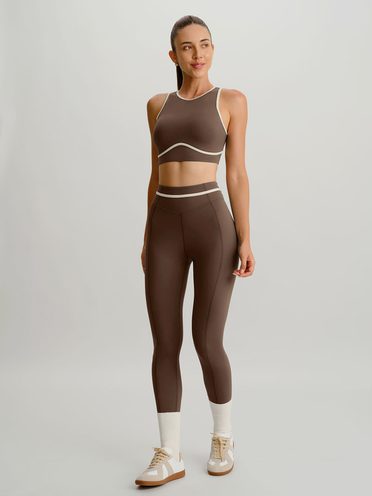 Women's Knitted Nylon Sports Tank Tops Sustainable Yoga Tops - BERLOOK