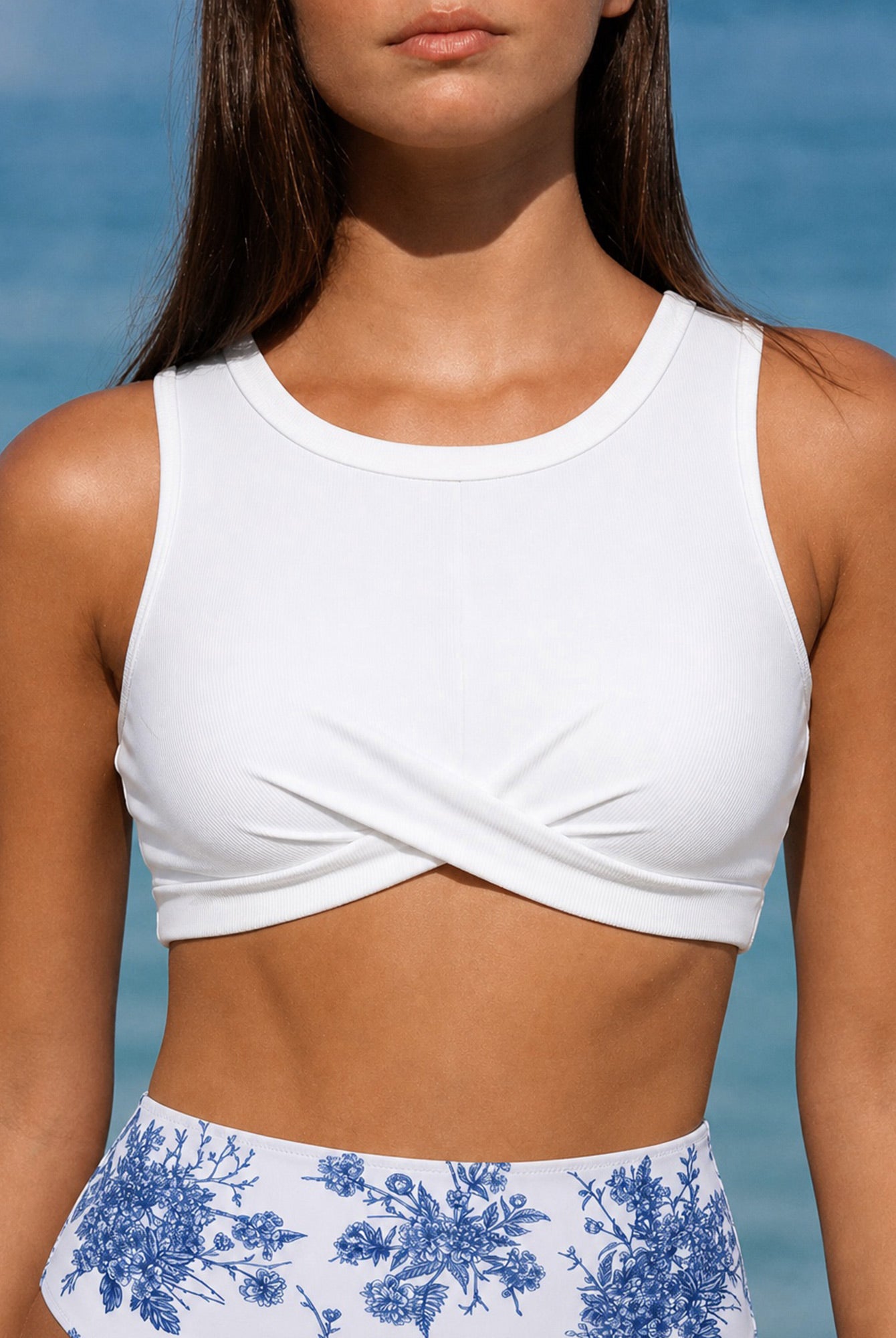 Women's Knitted Nylon Surfing Top Sustainable Surfing Clothes - BERLOOK