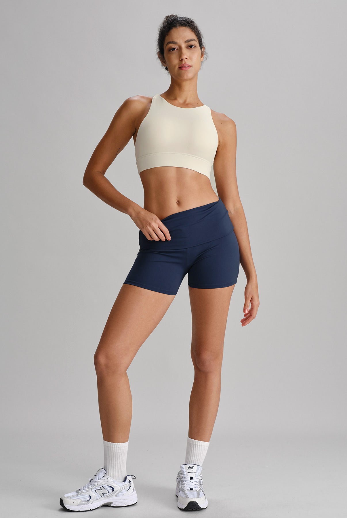 Women's Knitted Nylon Tank Tops Sustainable Yoga Tops - BERLOOK