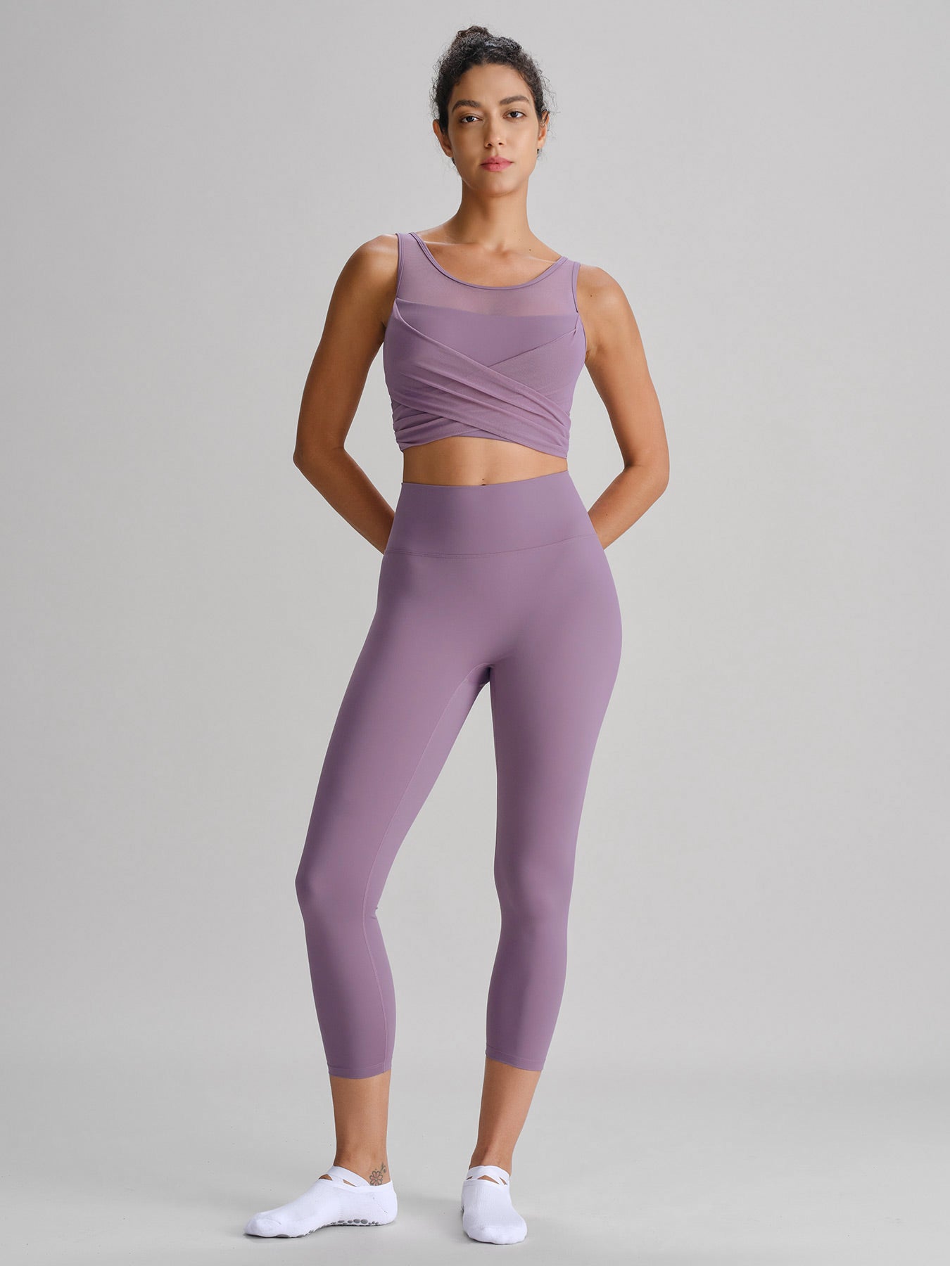 Women's Knitted Nylon Yoga Camis Sustainable Yoga Tops - BERLOOK