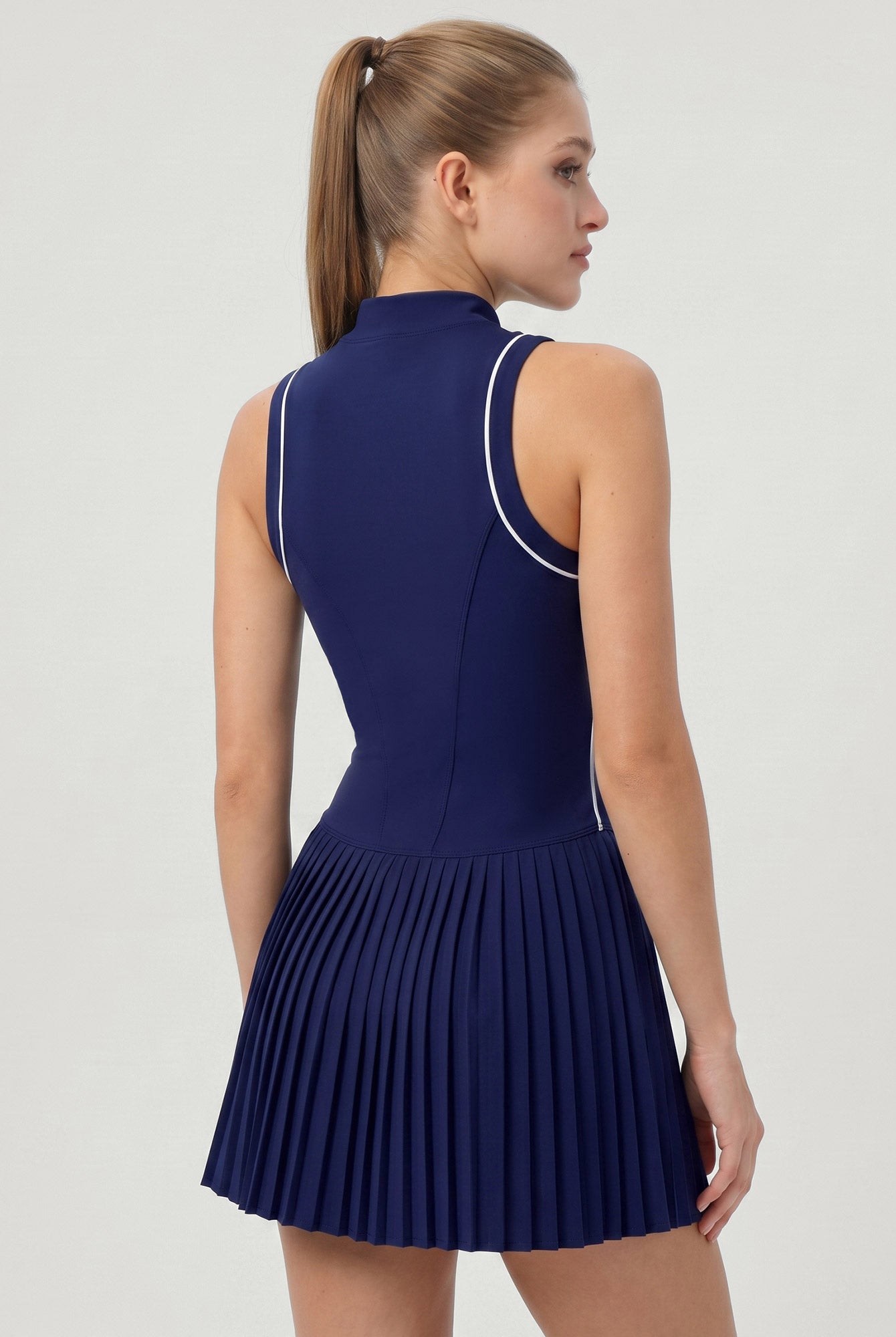 Women's Knitted Nylon Yoga Dresses Sustainable Yoga Dresses&Yoga Jumpsuit - BERLOOK