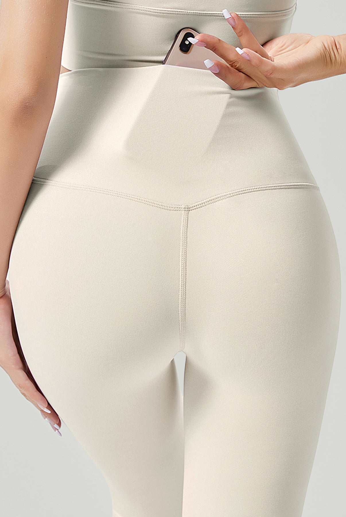 Women's Knitted Nylon Yoga Leggings Sustainable Yoga Bottoms - BERLOOK