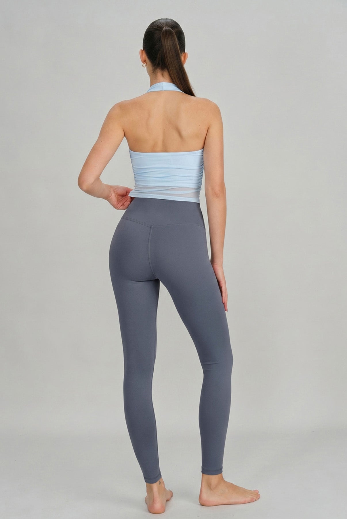 Women's Knitted Nylon Yoga Leggings Sustainable Yoga Bottoms - BERLOOK