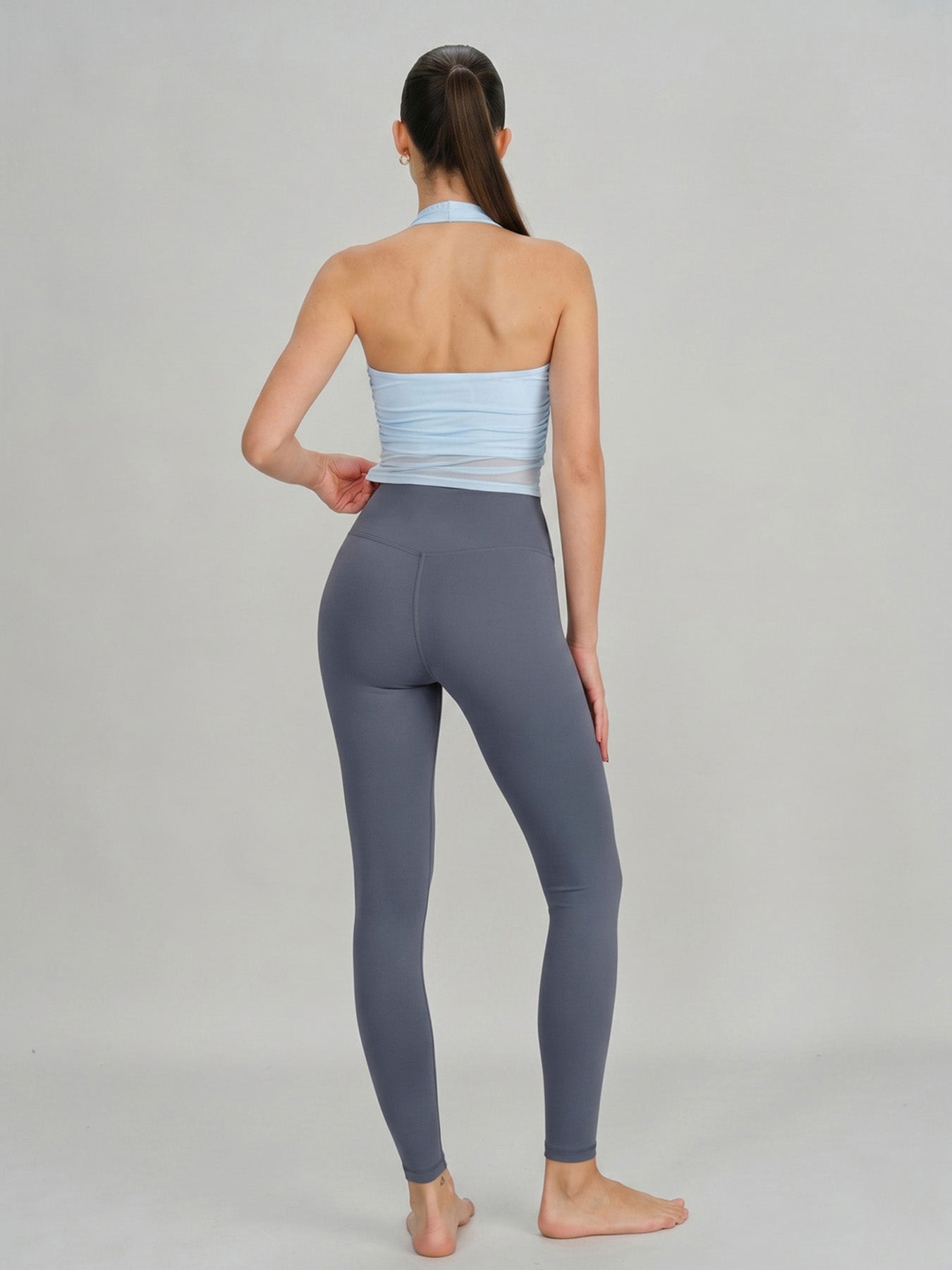 Women's Knitted Nylon Yoga Leggings Sustainable Yoga Bottoms - BERLOOK