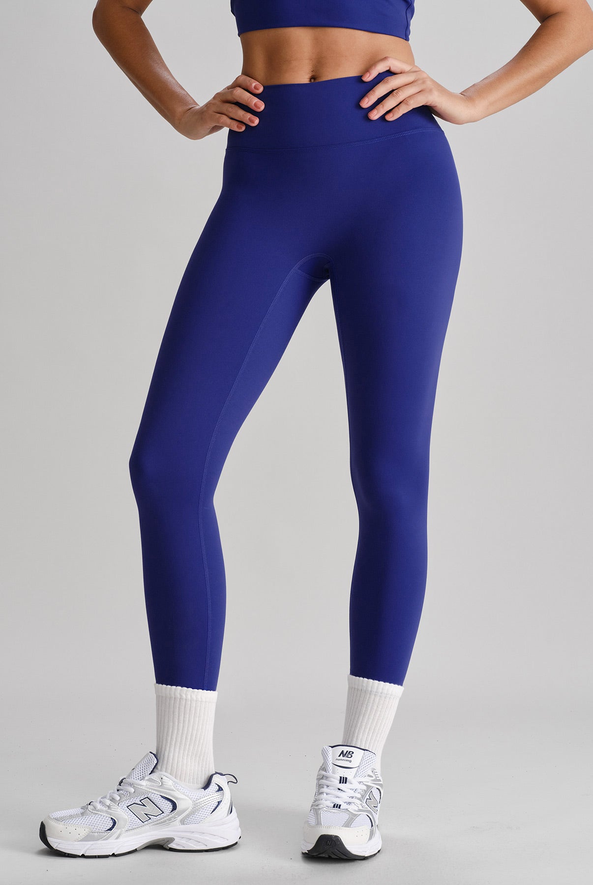 Women's Knitted Nylon Yoga Leggings Sustainable Yoga Bottoms - BERLOOK