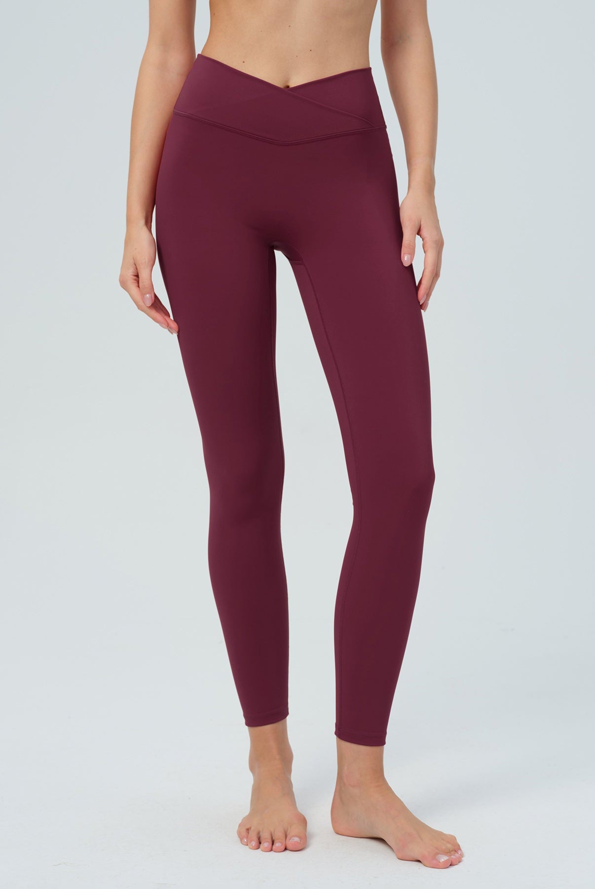 Women's Knitted Nylon Yoga Leggings Sustainable Yoga Bottoms - BERLOOK