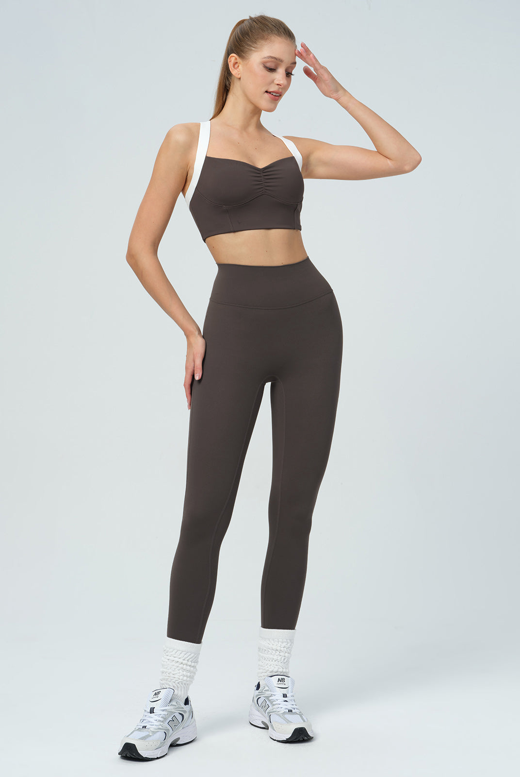 Women's Knitted Nylon Yoga Leggings Sustainable Yoga Bottoms - BERLOOK