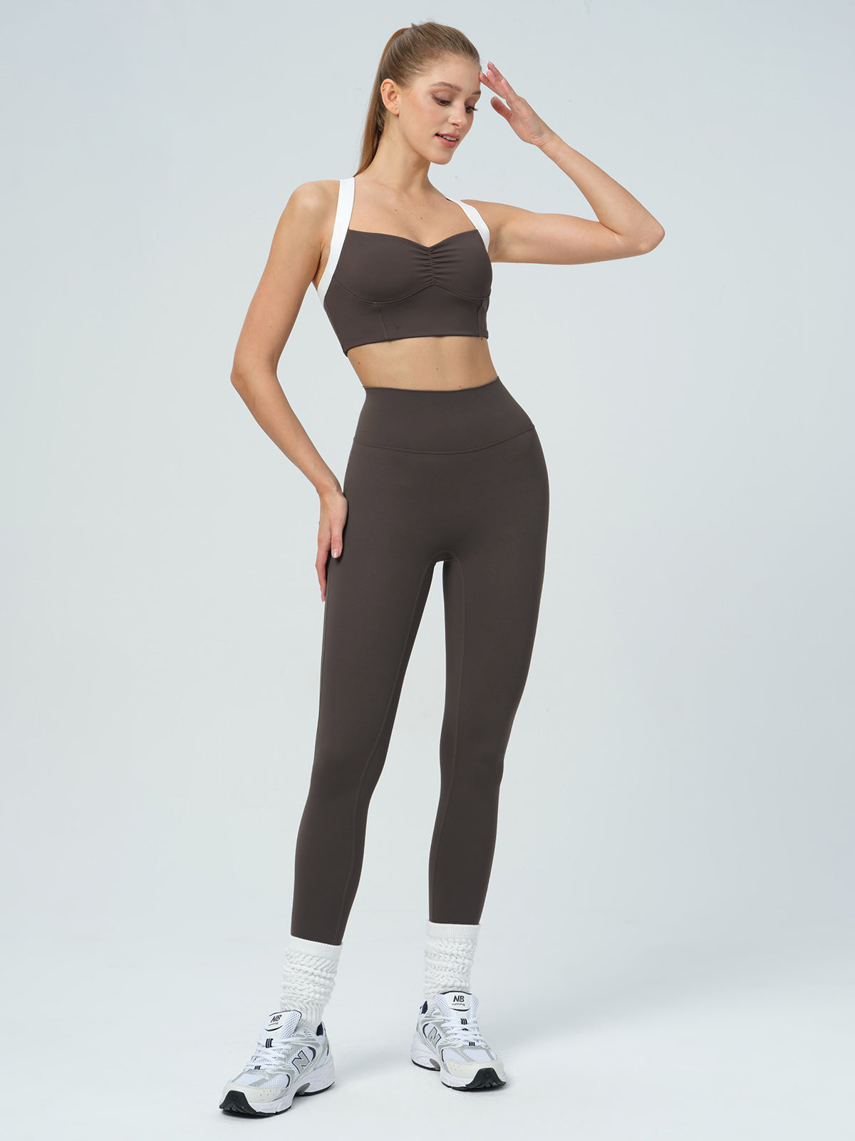 Women's Knitted Nylon Yoga Leggings Sustainable Yoga Bottoms - BERLOOK