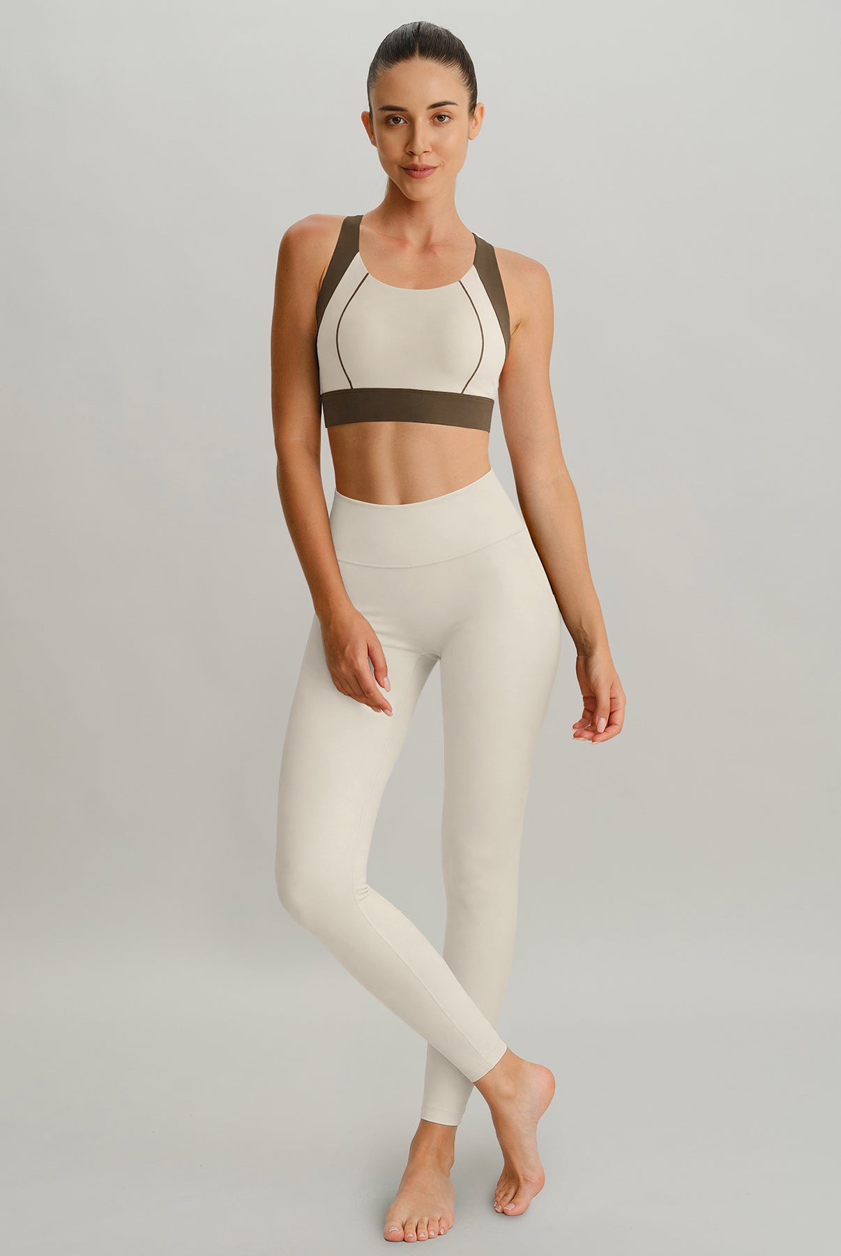 Women's Knitted Nylon Yoga Leggings Sustainable Yoga Bottoms - BERLOOK