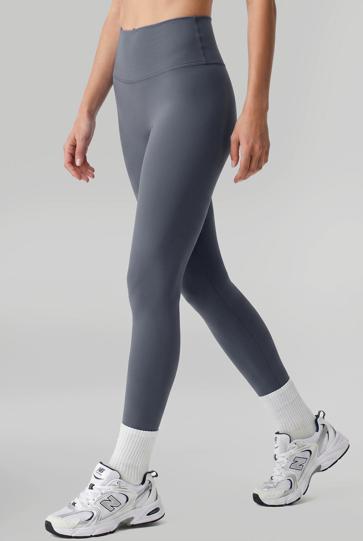 Women's Knitted Nylon Yoga Leggings Sustainable Yoga Bottoms - BERLOOK