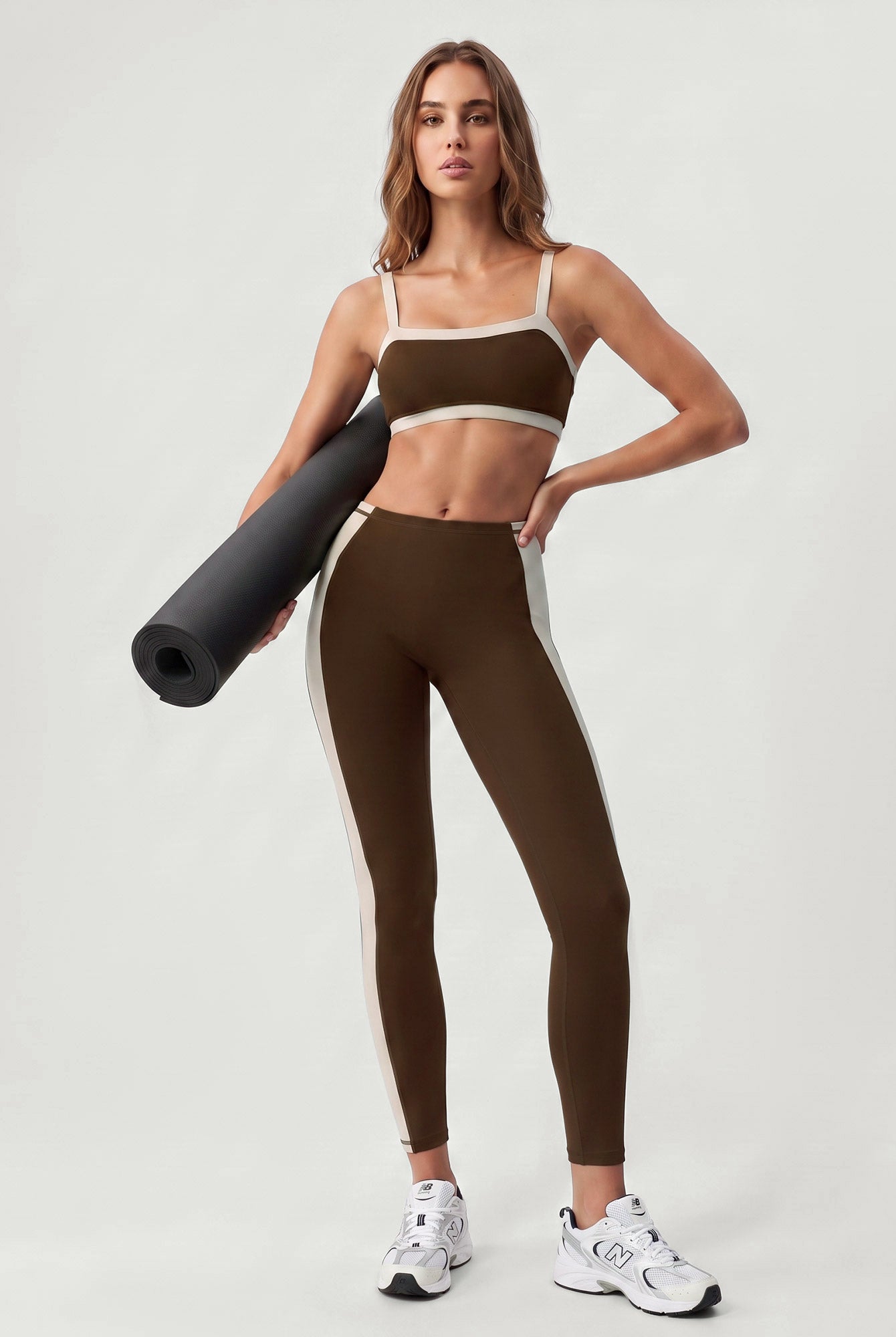 Women's Knitted Nylon Yoga Leggings Sustainable Yoga Bottoms - BERLOOK