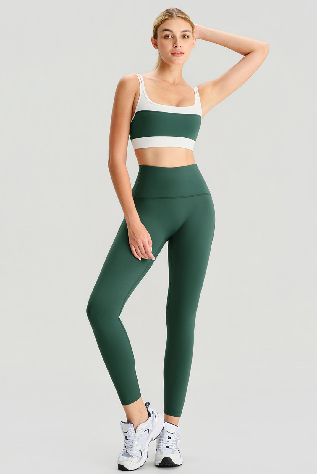 Women's Knitted Nylon Yoga Leggings Sustainable Yoga Bottoms - BERLOOK