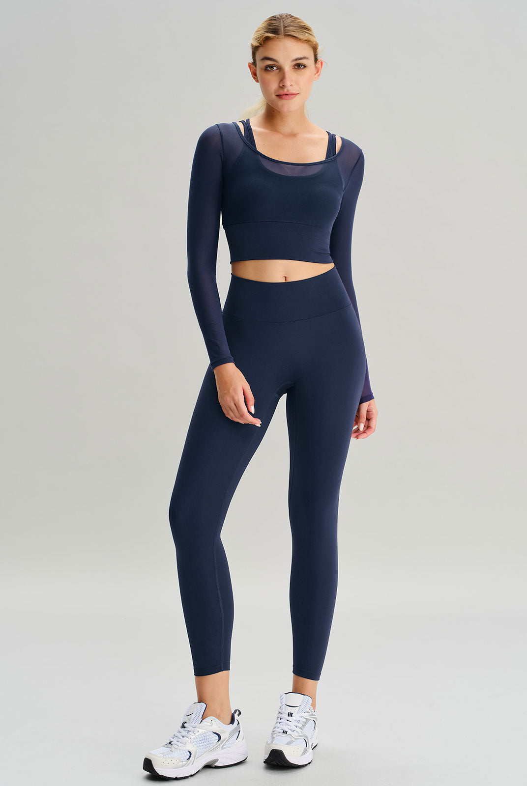 Women's Knitted Nylon Yoga Long Sleeve Top Sustainable Yoga Tops - BERLOOK