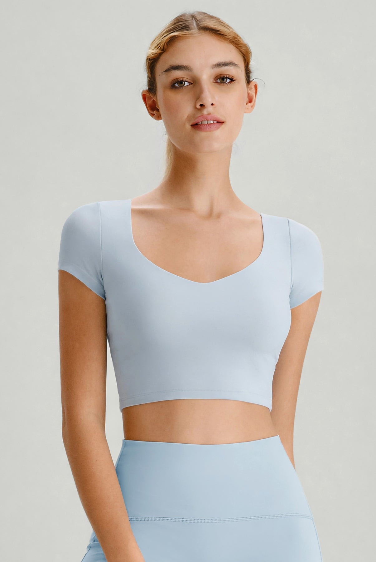 Women's Knitted Nylon Yoga Short Sleeve Tops Sustainable Yoga Tops - BERLOOK
