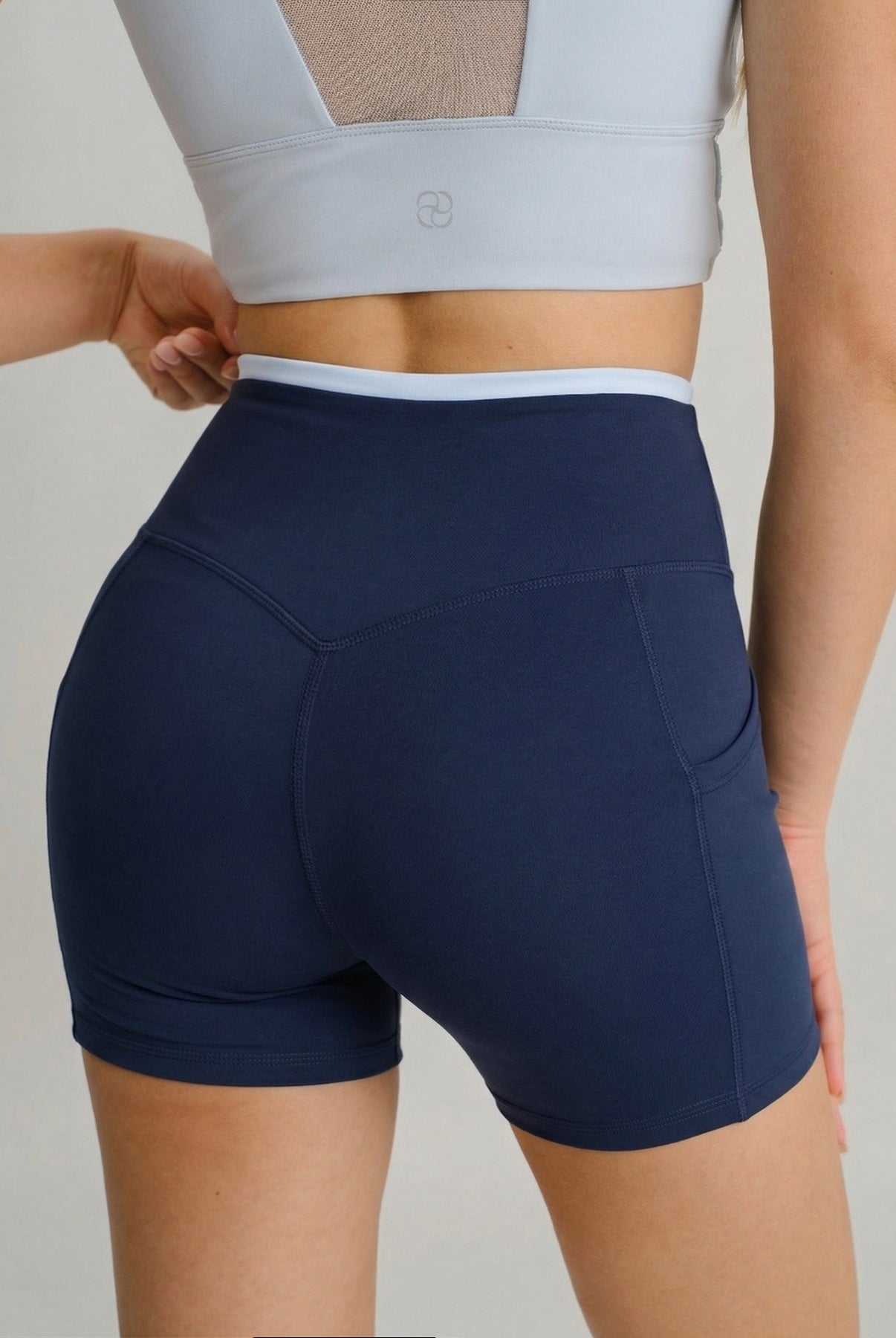 Women's Knitted Nylon Yoga Shorts Sustainable Yoga Bottoms - BERLOOK