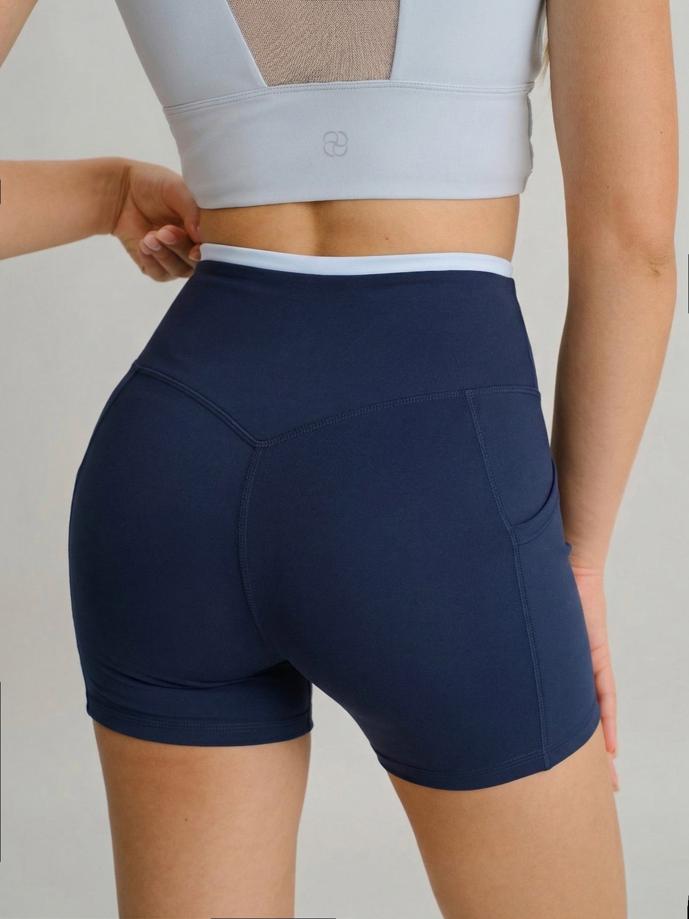 Women's Knitted Nylon Yoga Shorts Sustainable Yoga Bottoms - BERLOOK