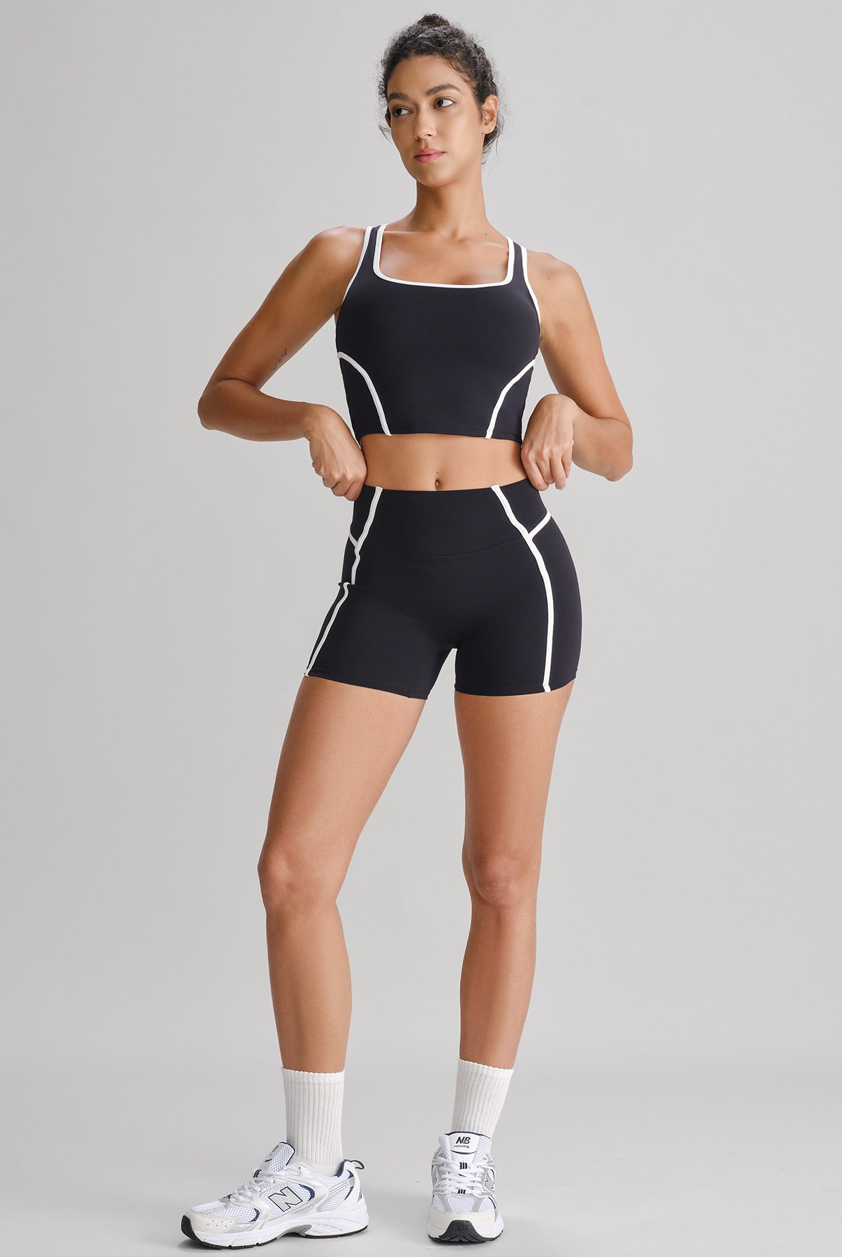 Women's Knitted Nylon Yoga Shorts Sustainable Yoga Bottoms - BERLOOK