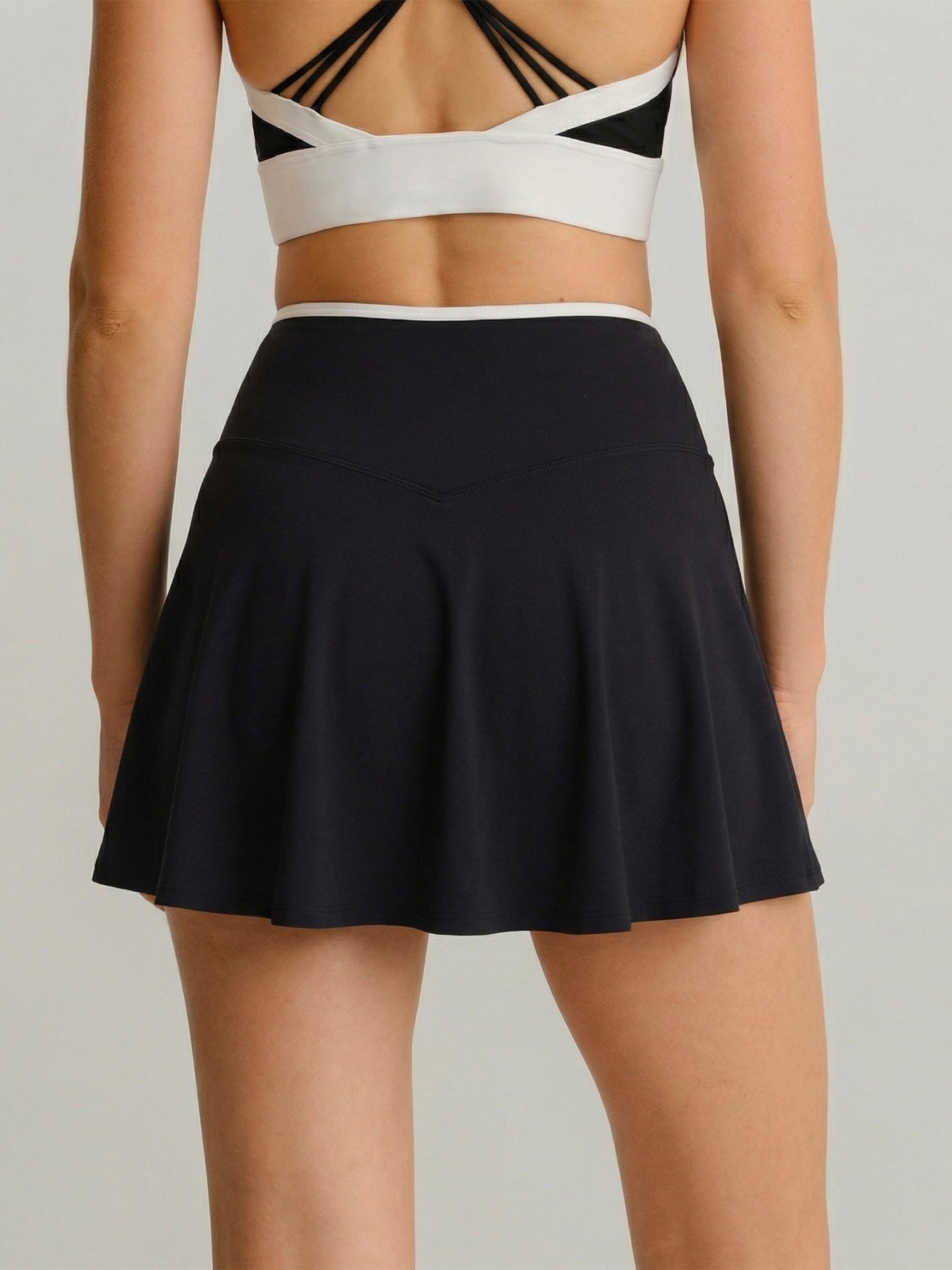 Women's Knitted Nylon Yoga Skirts Sustainable Yoga Bottoms - BERLOOK