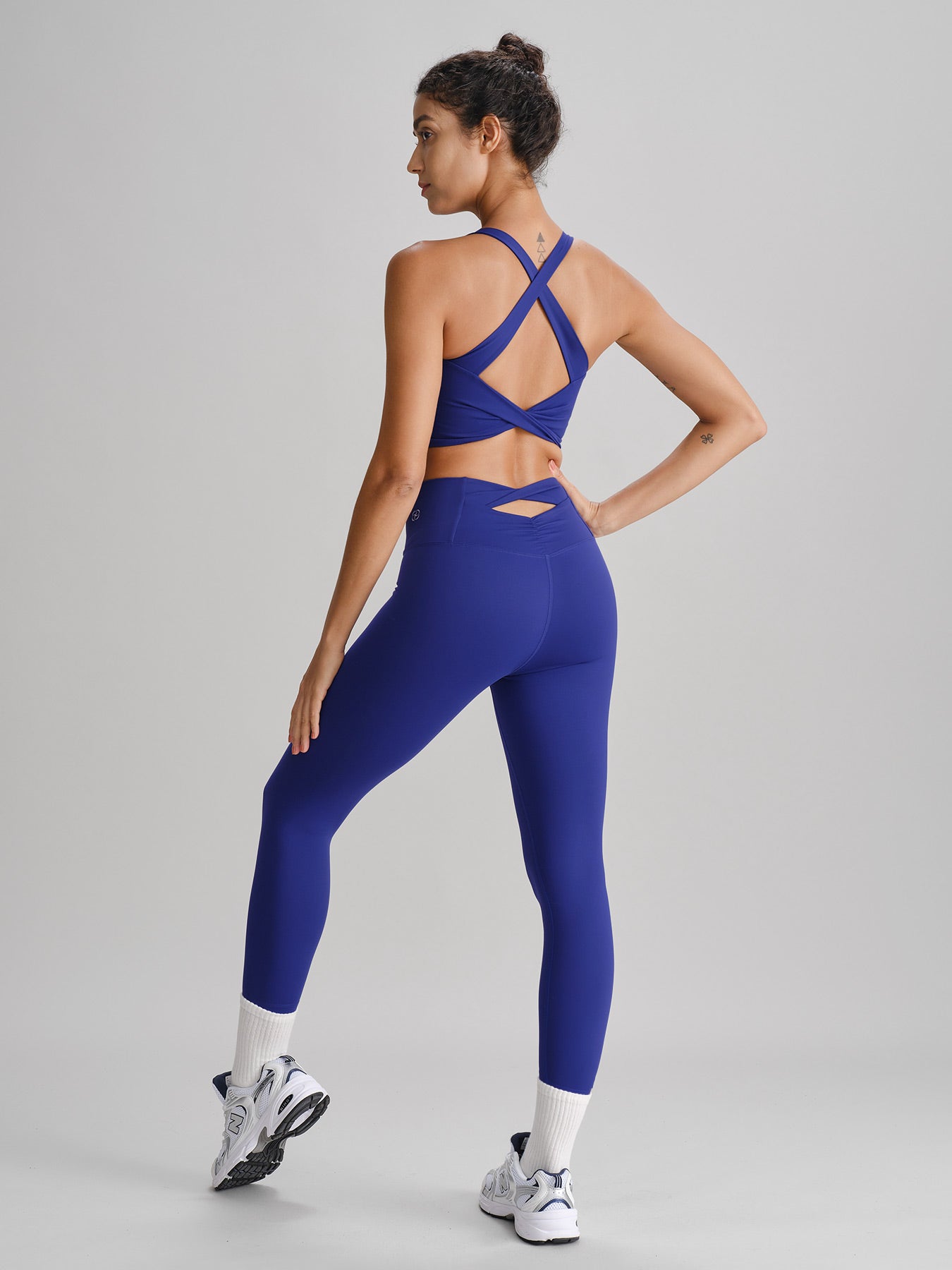 Women's Knitted Nylon Yoga Sports Bra Sustainable Yoga Tops - BERLOOK