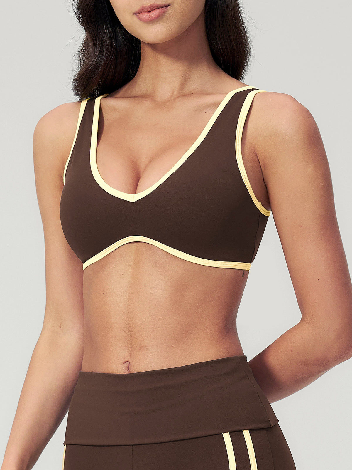 Women's Knitted Nylon Yoga Sports Bras Sustainable - BERLOOK - 02