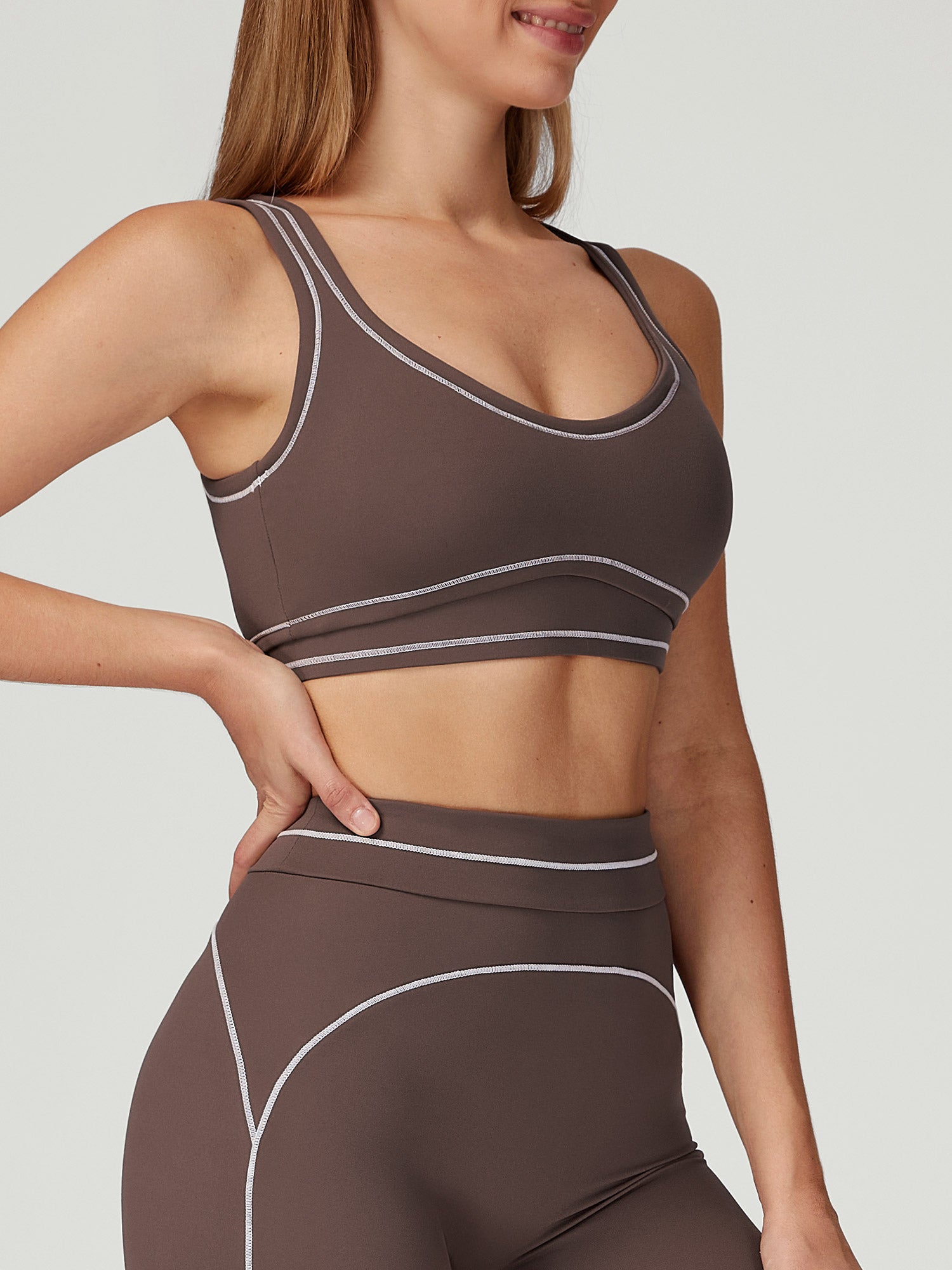 Women's Knitted Nylon Yoga Sports Bras Sustainable - BERLOOK